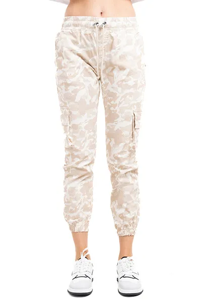 Jogger cargo camuflaje sold by Shasa