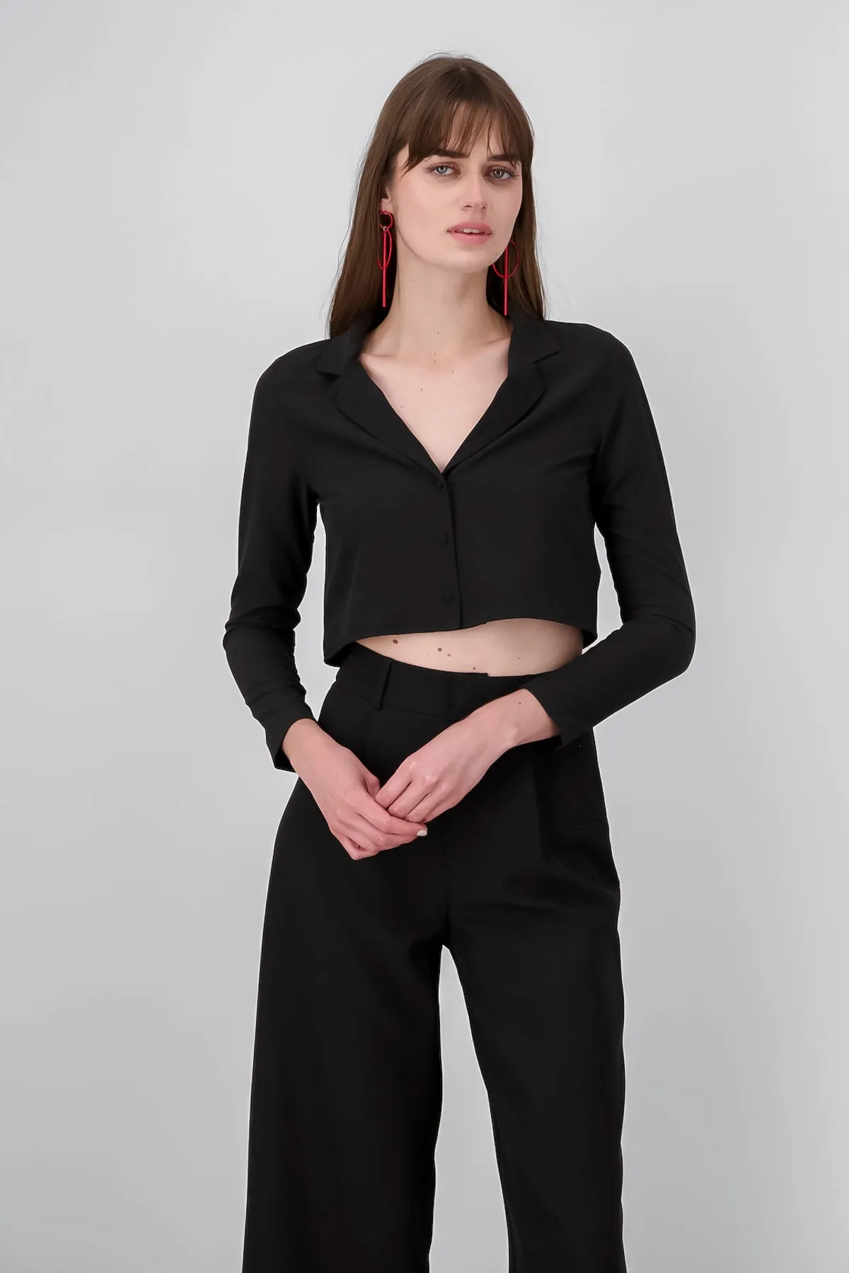 Camisa crop textura manga larga sold by Shasa