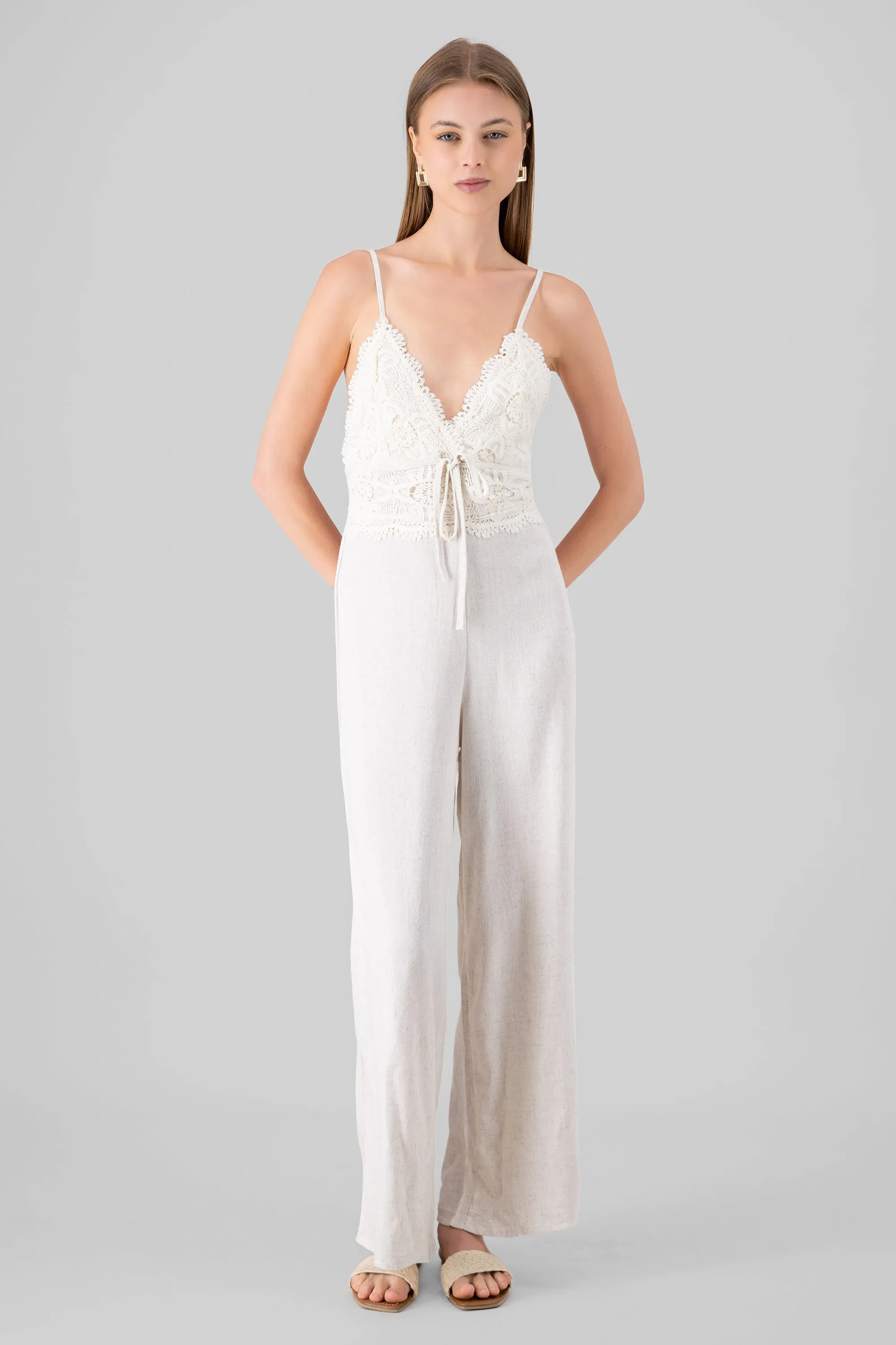 Jumpsuit lino crochet sold by Shasa product image thumbnail 2