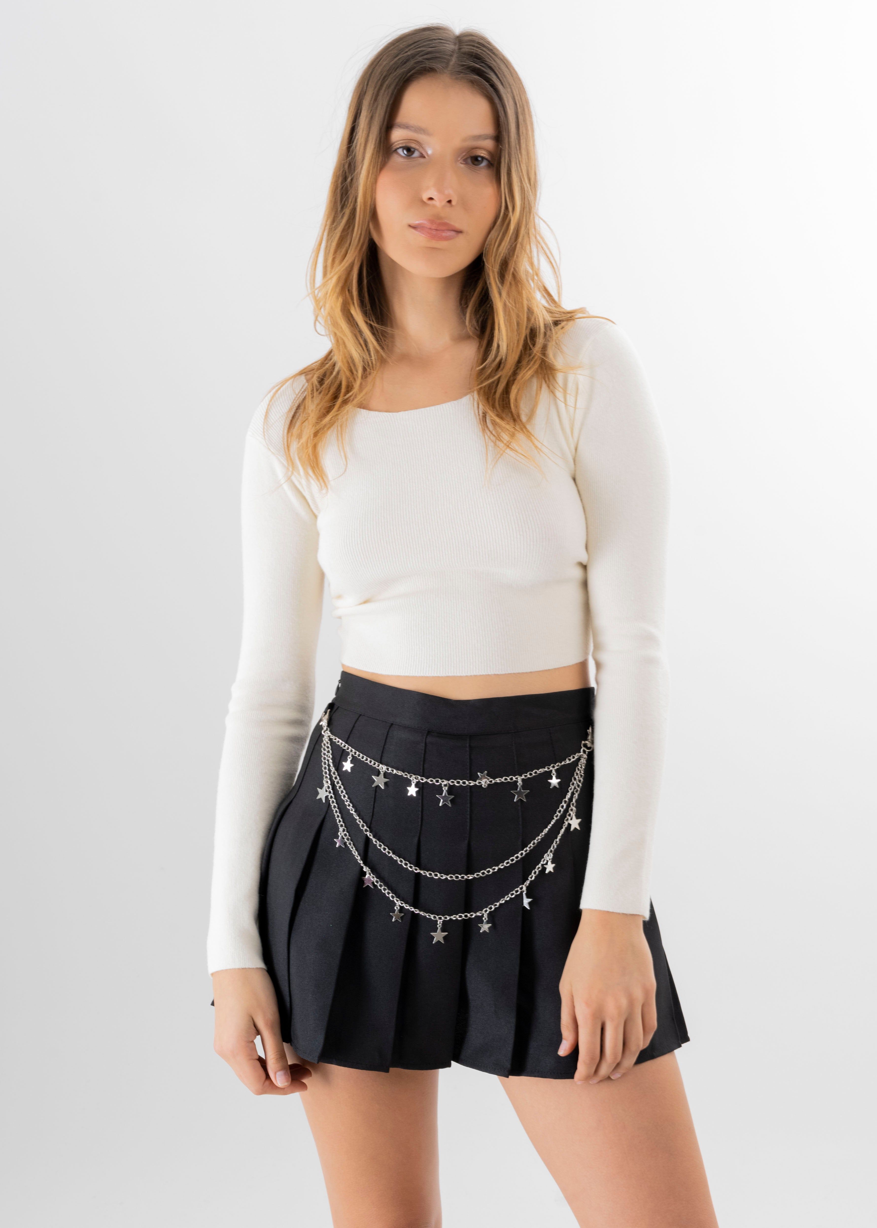 Suéter espalda descubierta sold by Shasa product image thumbnail 2