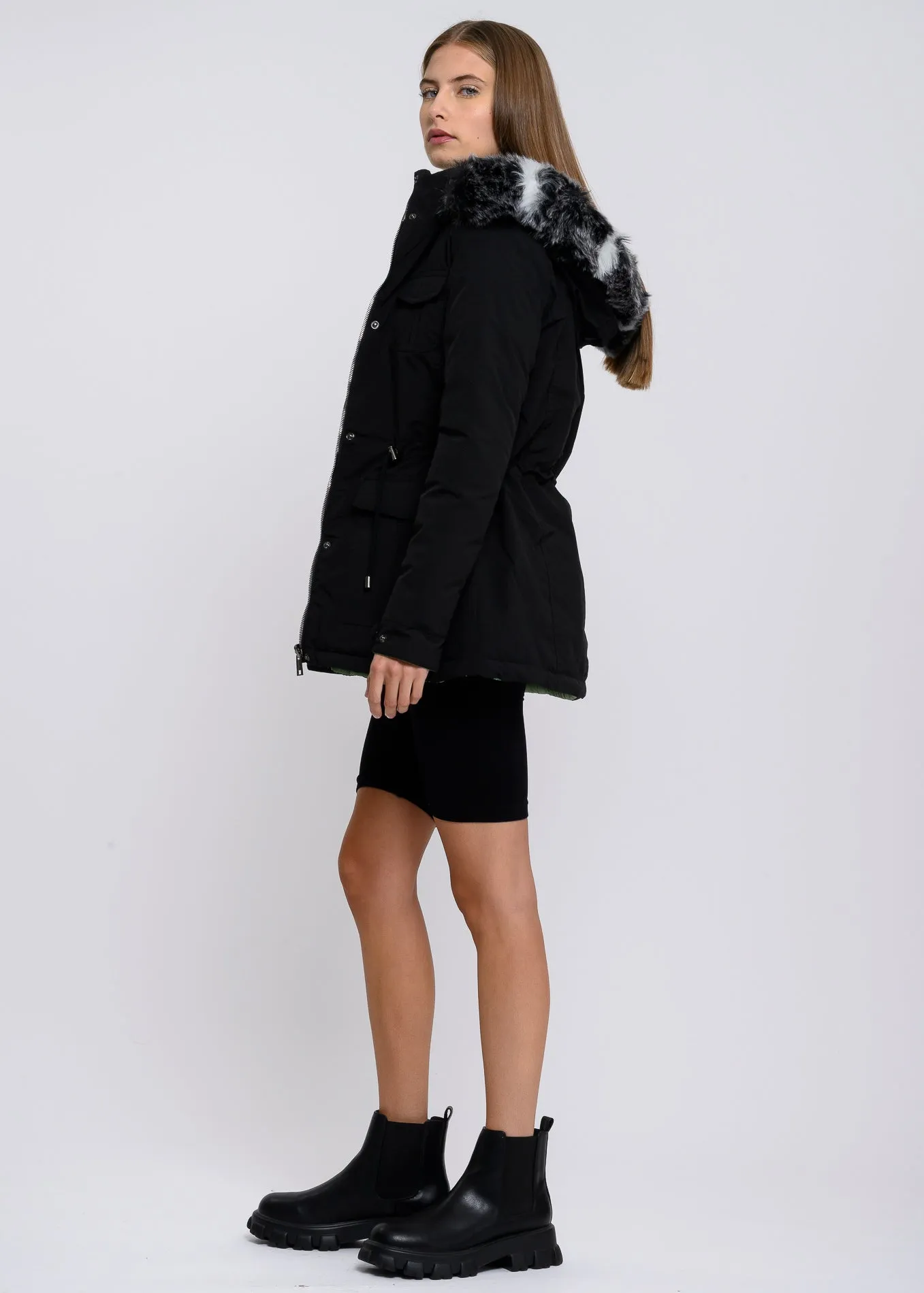 Parka gorro peluche sold by Shasa product image thumbnail 3