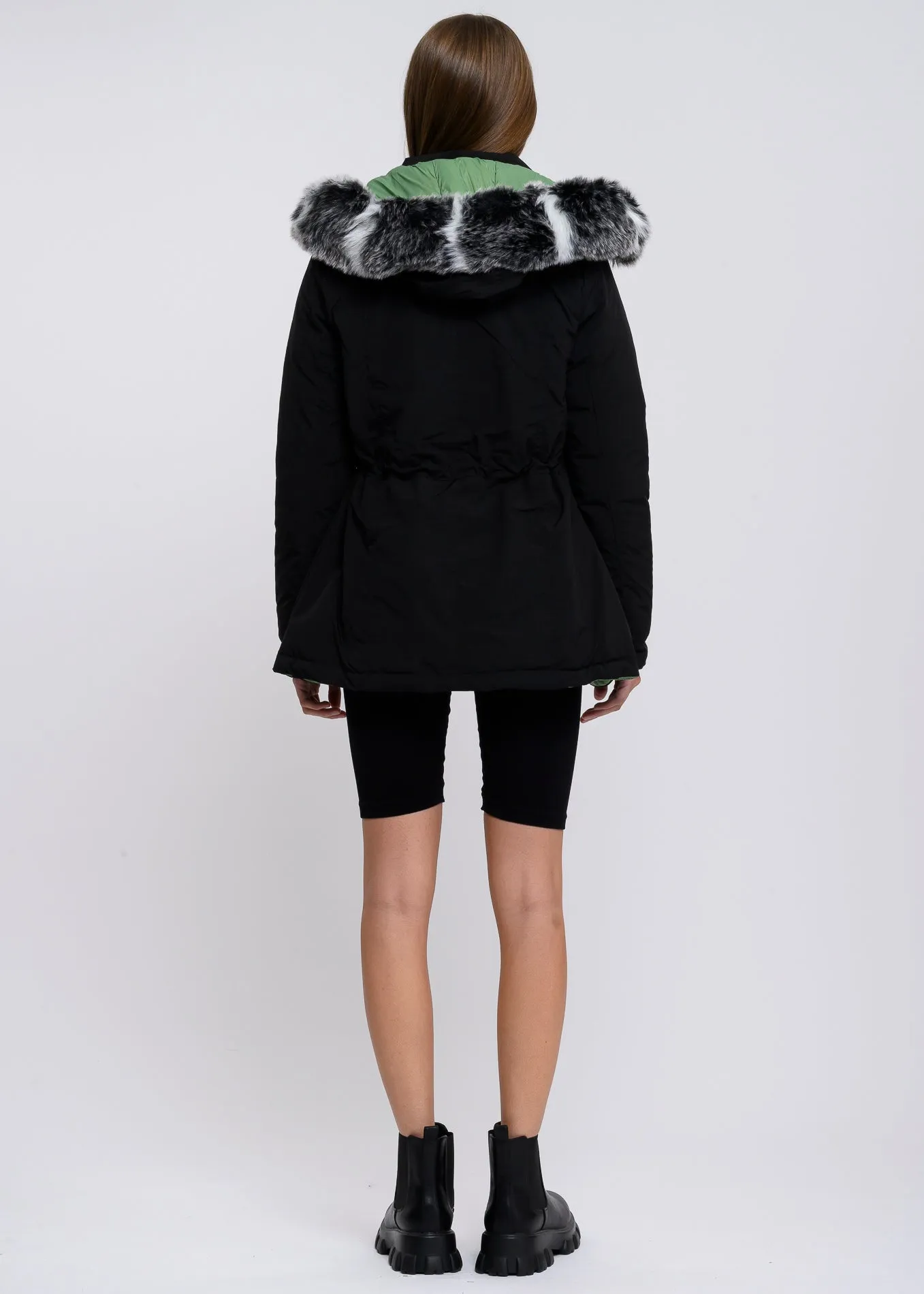 Parka gorro peluche sold by Shasa product image thumbnail 4