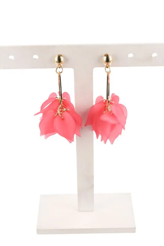 Aretes Largos Pétalos sold by Shasa