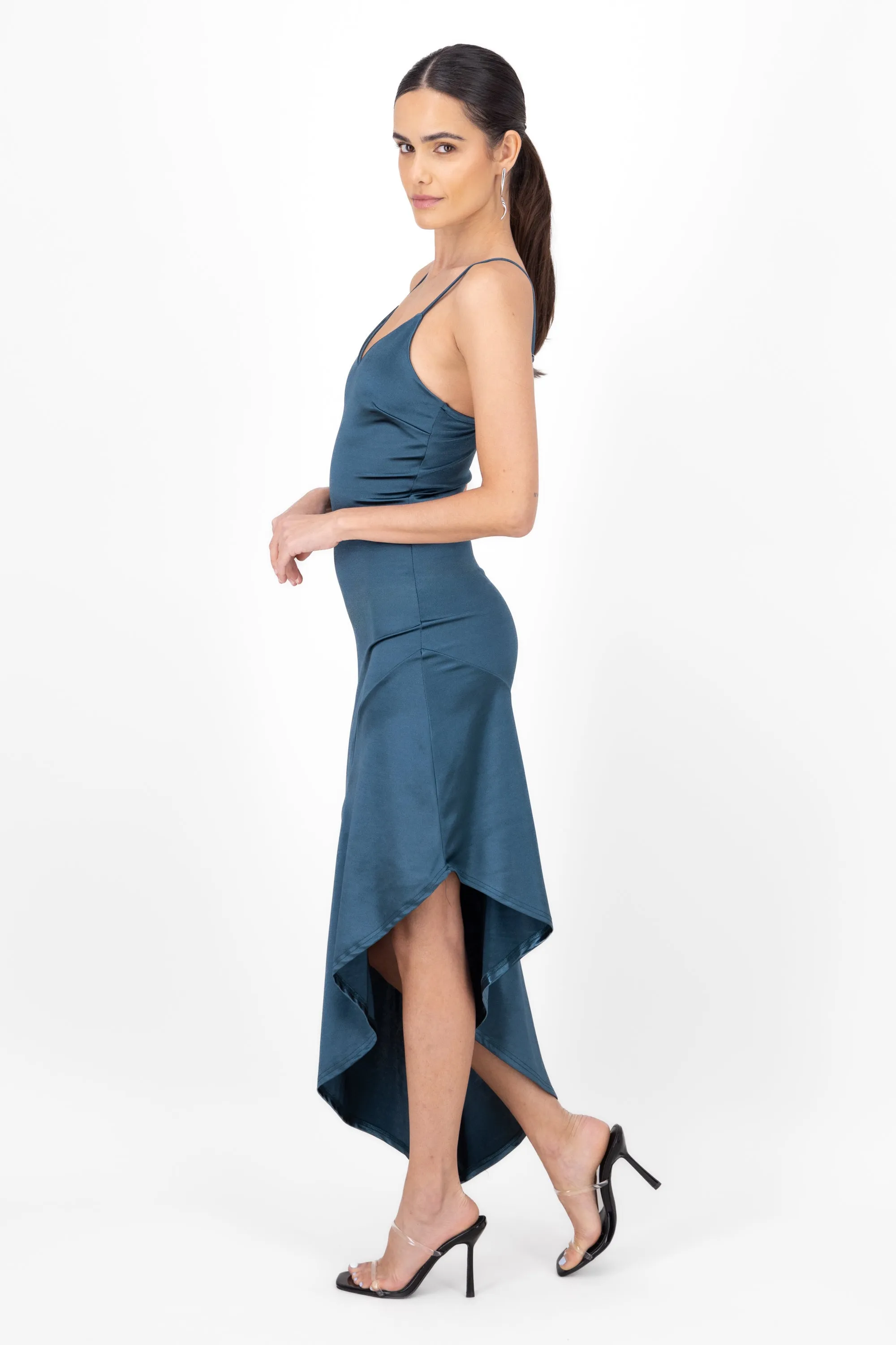 Vestido largo olan sold by Shasa product image thumbnail 3