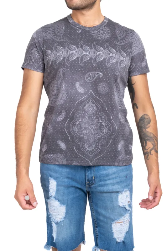 Playera paisley deslavada sold by Shasa