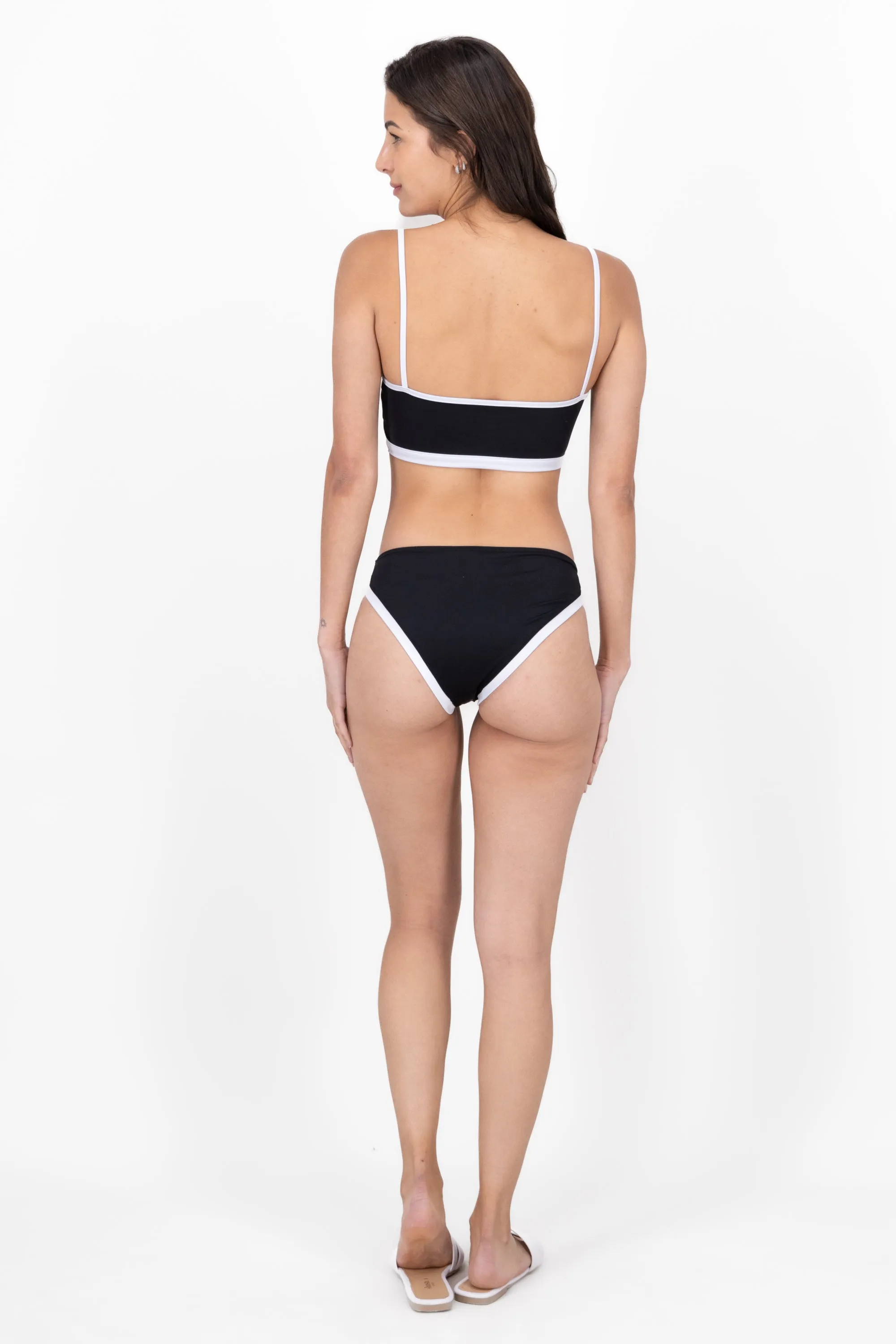 Traje De Baño Contraste sold by Shasa product image thumbnail 4