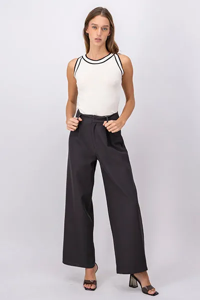 Pantalón Recto Sastre sold by Shasa