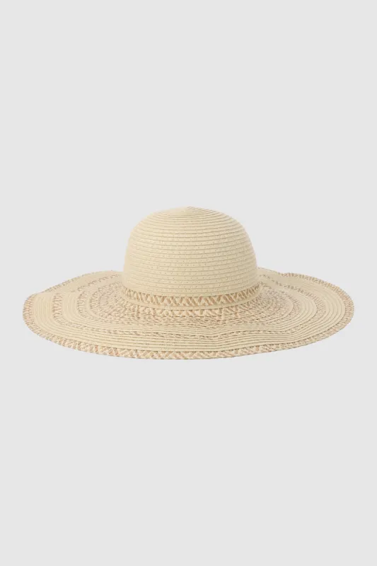 Sombrero floppy playa detalle sold by Shasa