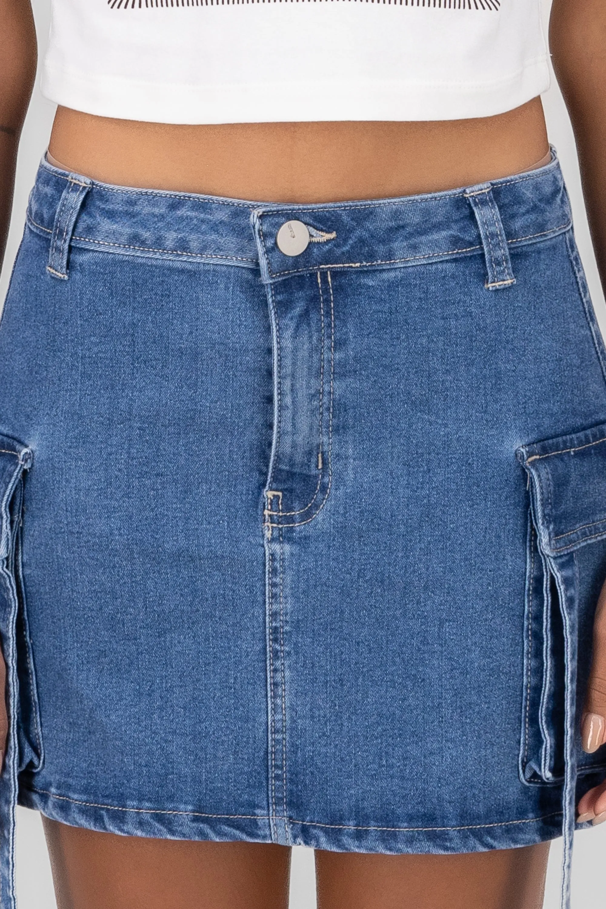 Falda cargo 2 bolsa con tiras sold by Shasa product image thumbnail 5