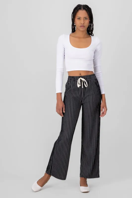 Pantalones wide leg de estampado de rayas sold by Shasa
