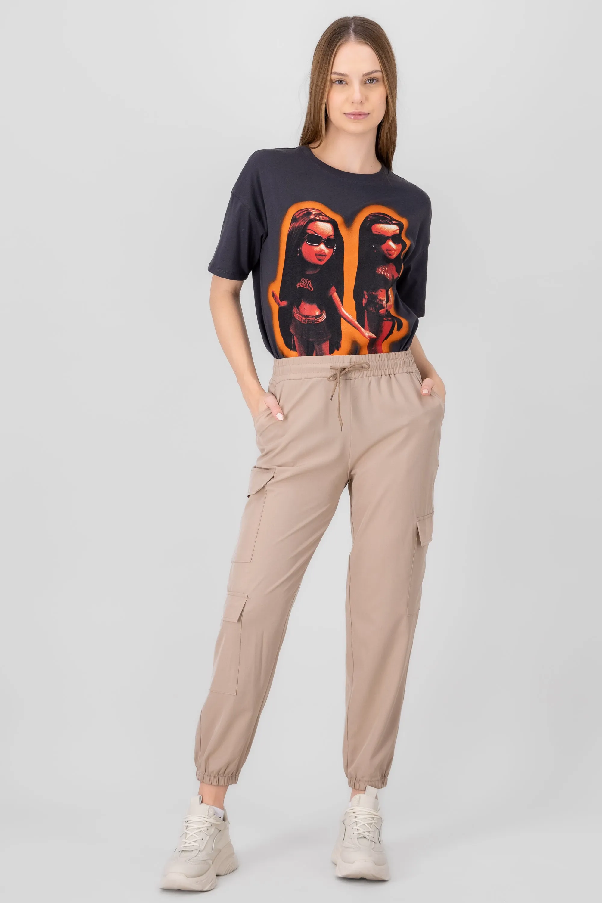 Joggers cargo 3 bolsas sold by Shasa