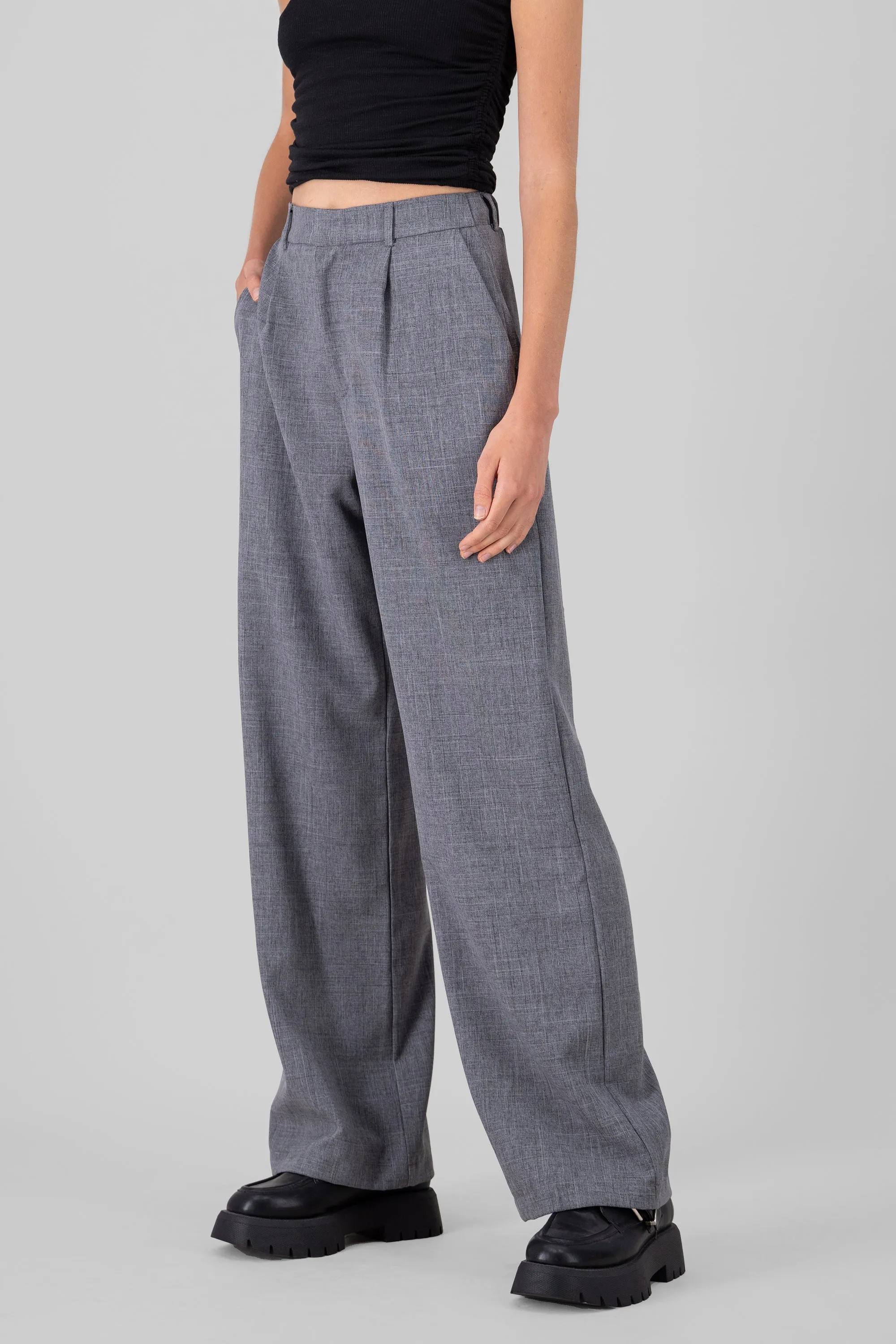 Pantalon pinzas amplio sold by Shasa product image thumbnail 3