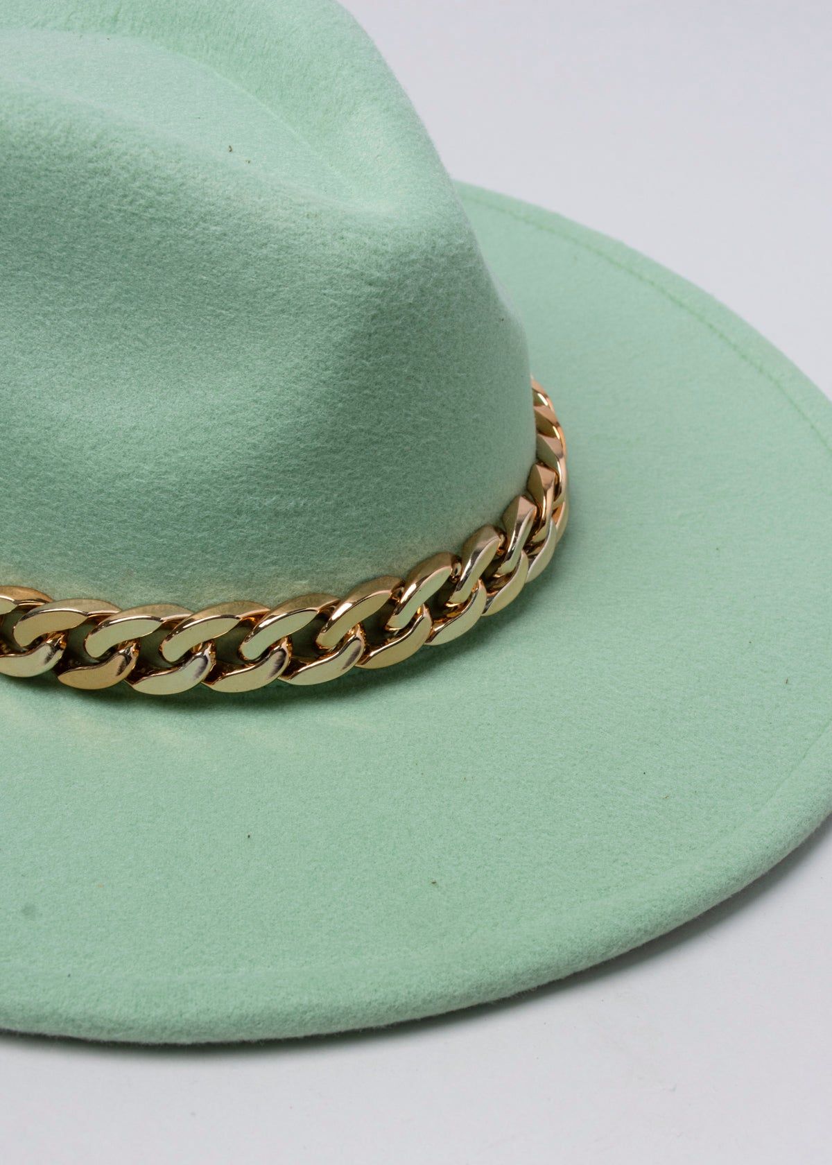 Sombrero fedora cadena chuncky sold by Shasa product image thumbnail 2