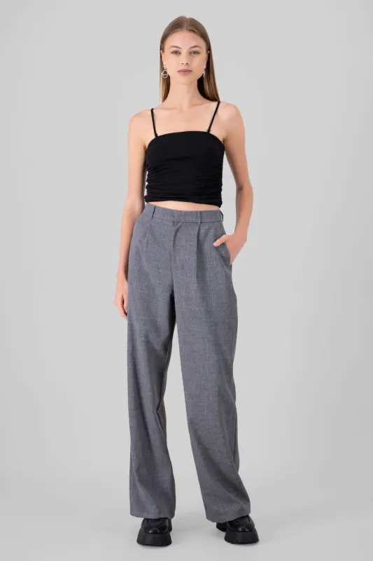 Pantalon pinzas amplio sold by Shasa