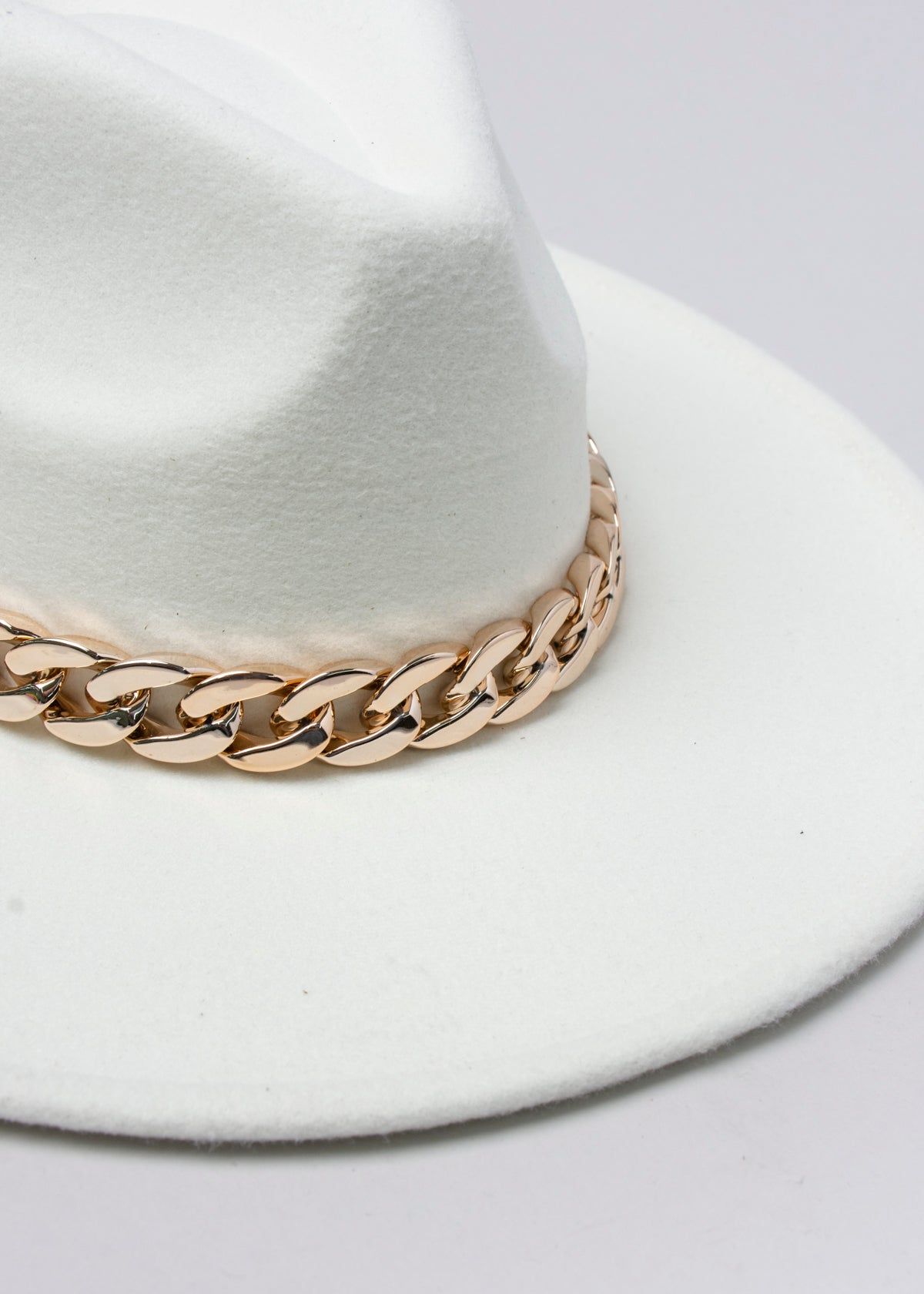 Sombrero fedora cadena chuncky sold by Shasa product image thumbnail 5