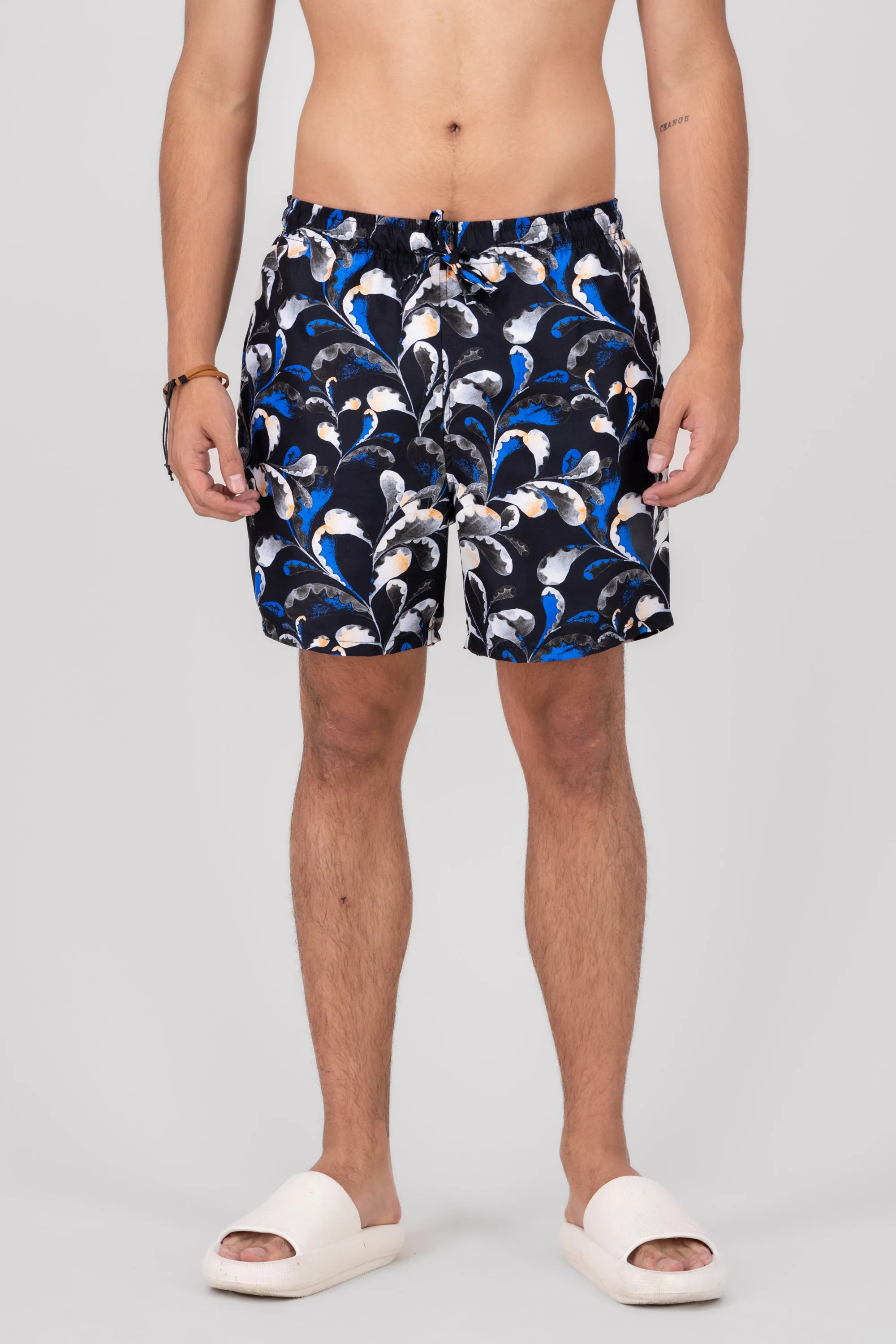 Traje de baño fleur sold by Shasa product image thumbnail 2