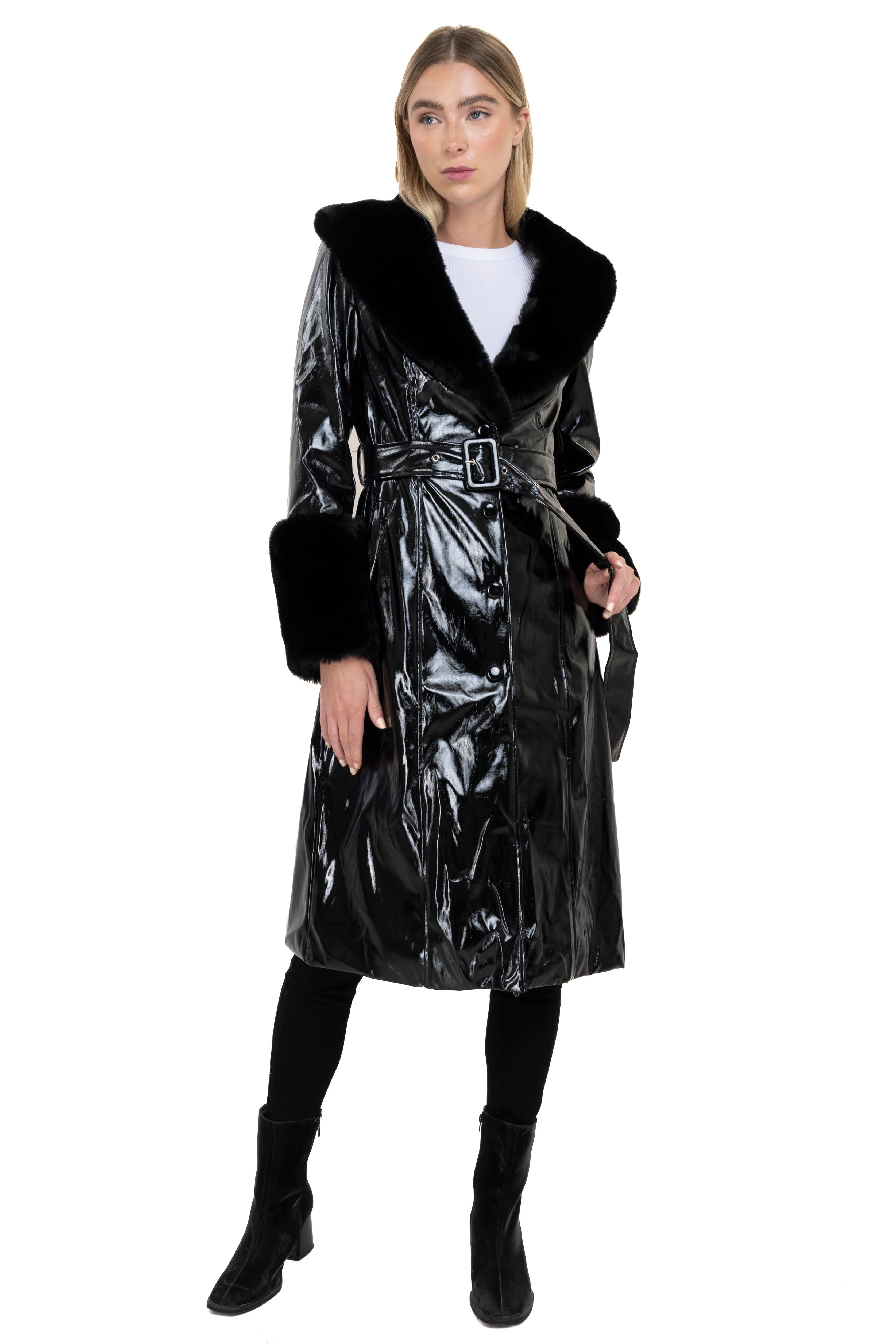 Abrigo efecto piel peluche sold by Shasa product image thumbnail 5