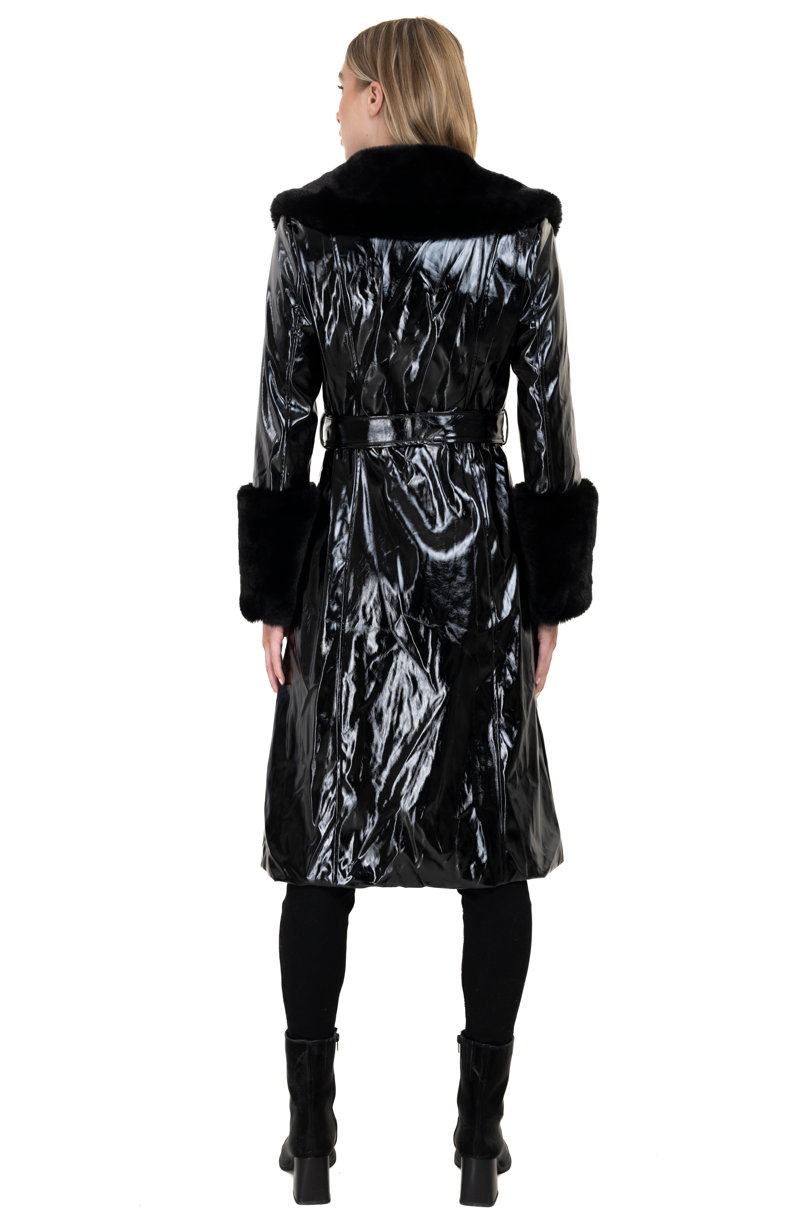 Abrigo efecto piel peluche sold by Shasa product image thumbnail 4