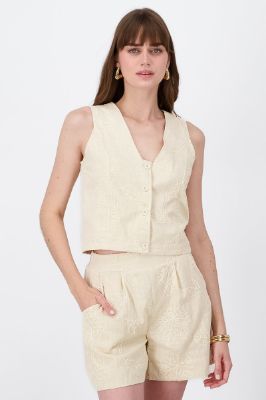 Chaleco bordadocon botones Hypsters sold by Shasa