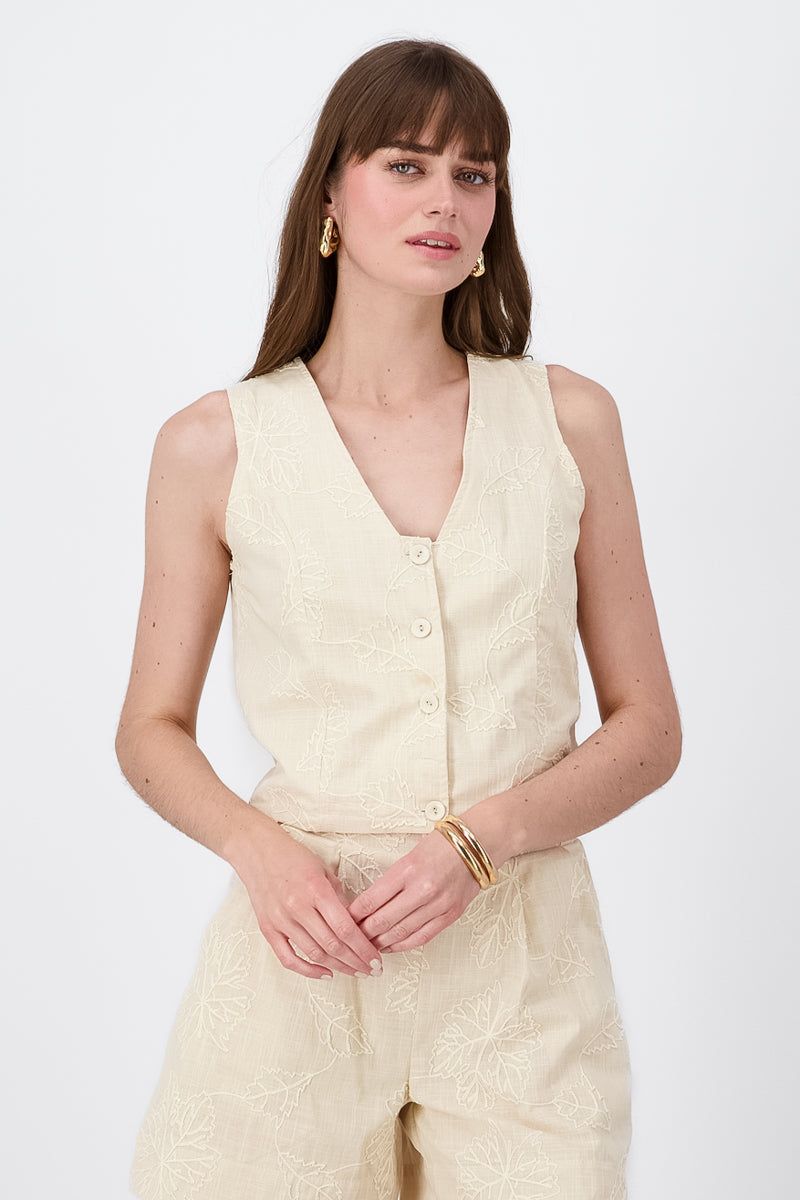 Chaleco bordadocon botones Hypsters sold by Shasa product image thumbnail 2