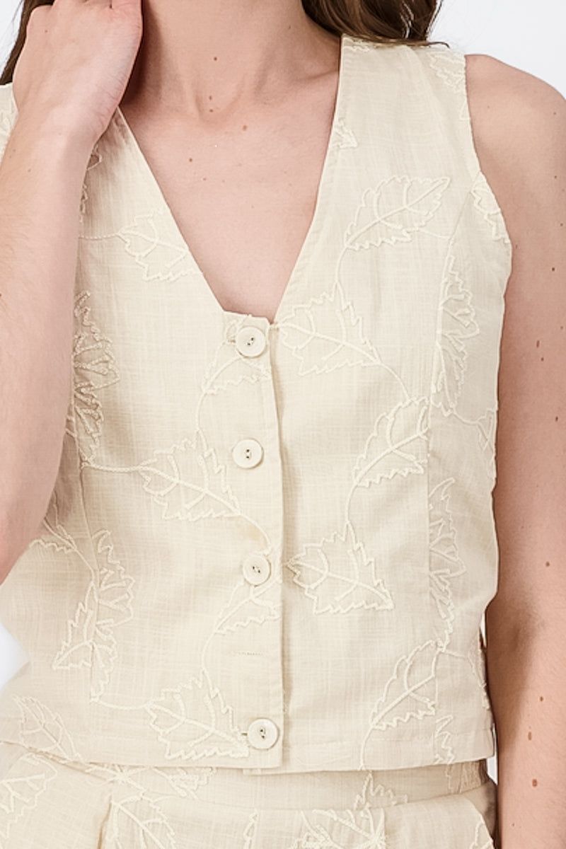 Chaleco bordadocon botones Hypsters sold by Shasa product image thumbnail 5