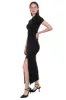 Vestido de cuello alto con rib liso sold by Shasa