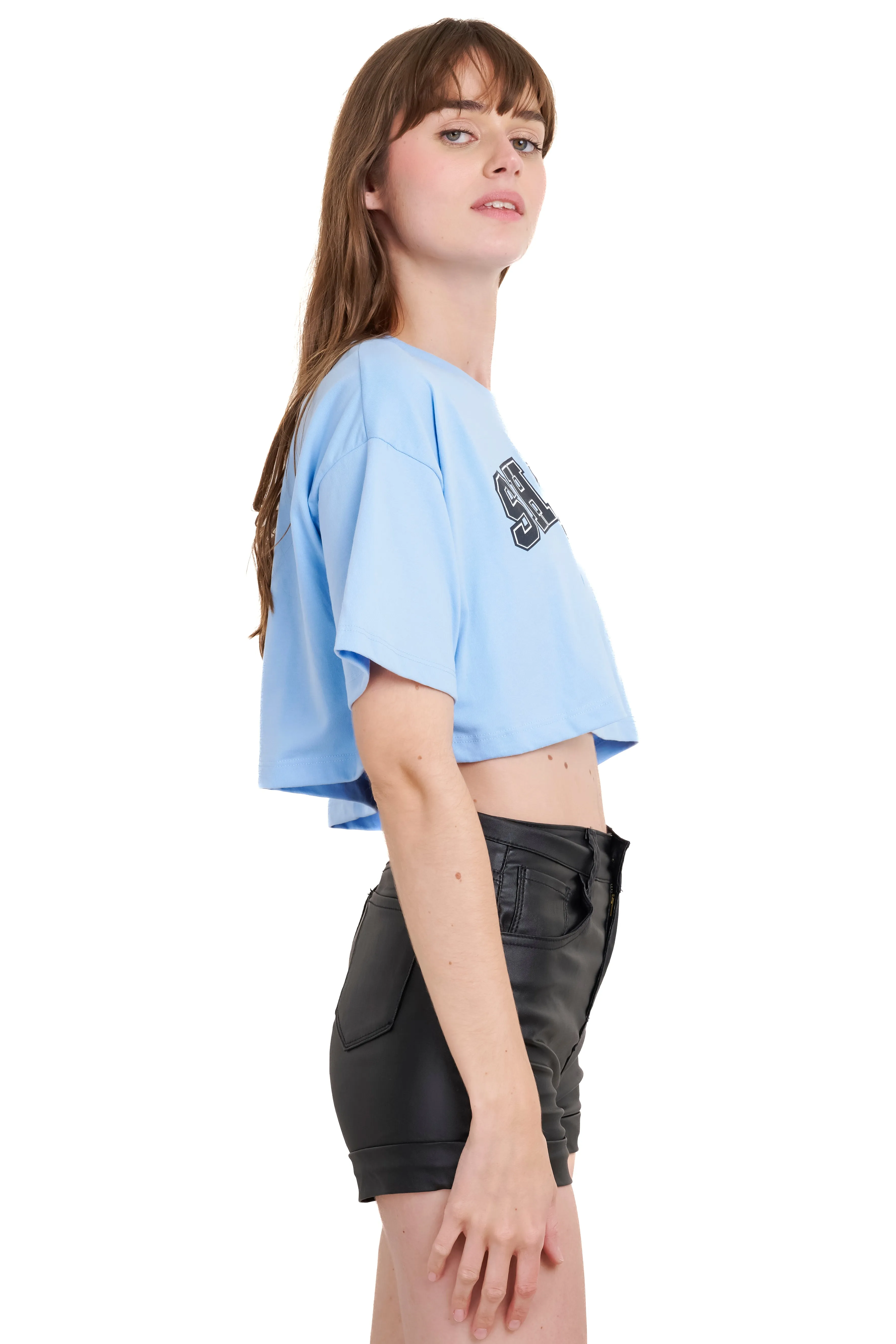 Playera crop oso sharkie sold by Shasa product image thumbnail 3