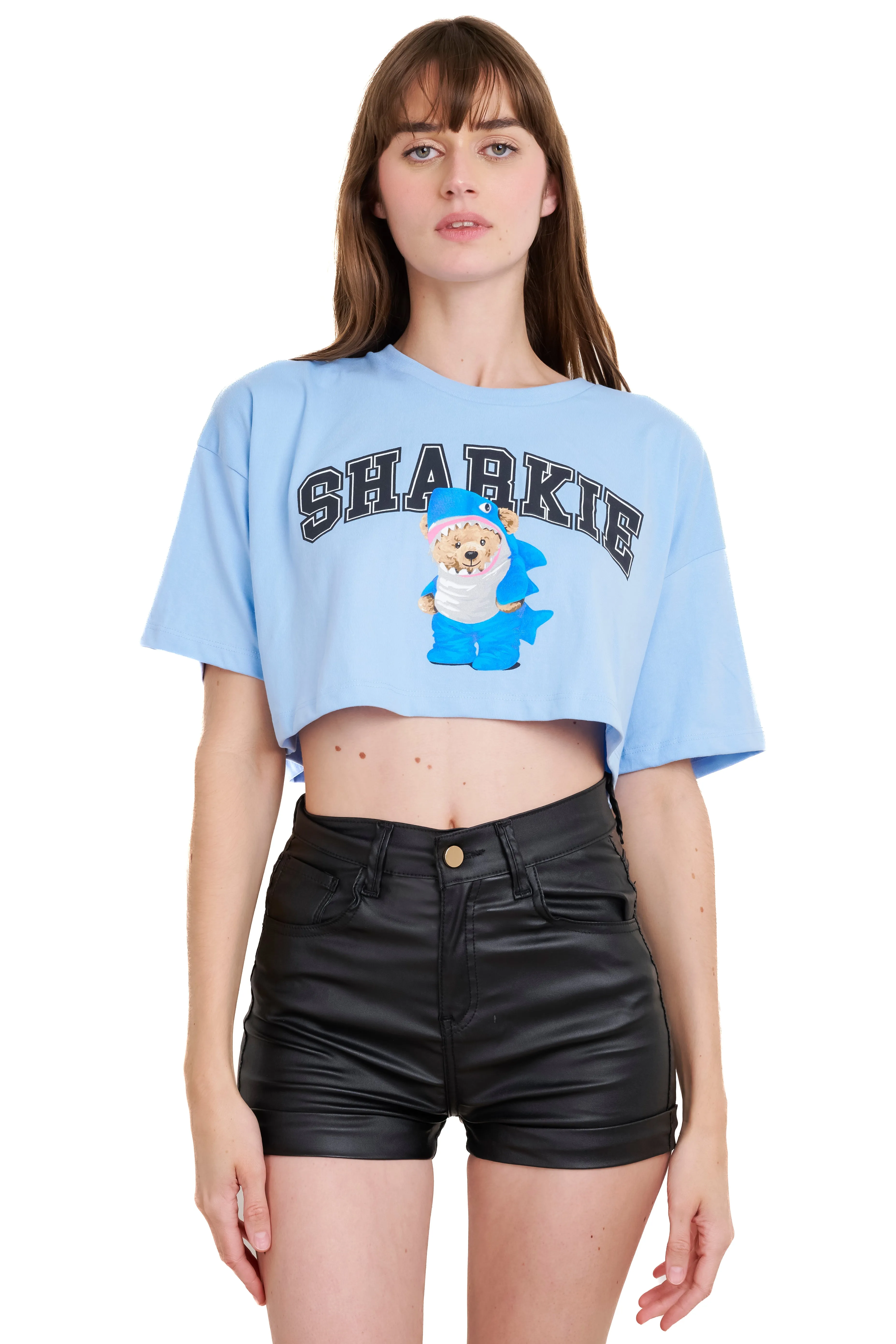 Playera crop oso sharkie sold by Shasa