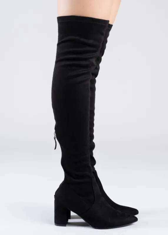 Botas overknee puntal sold by Shasa