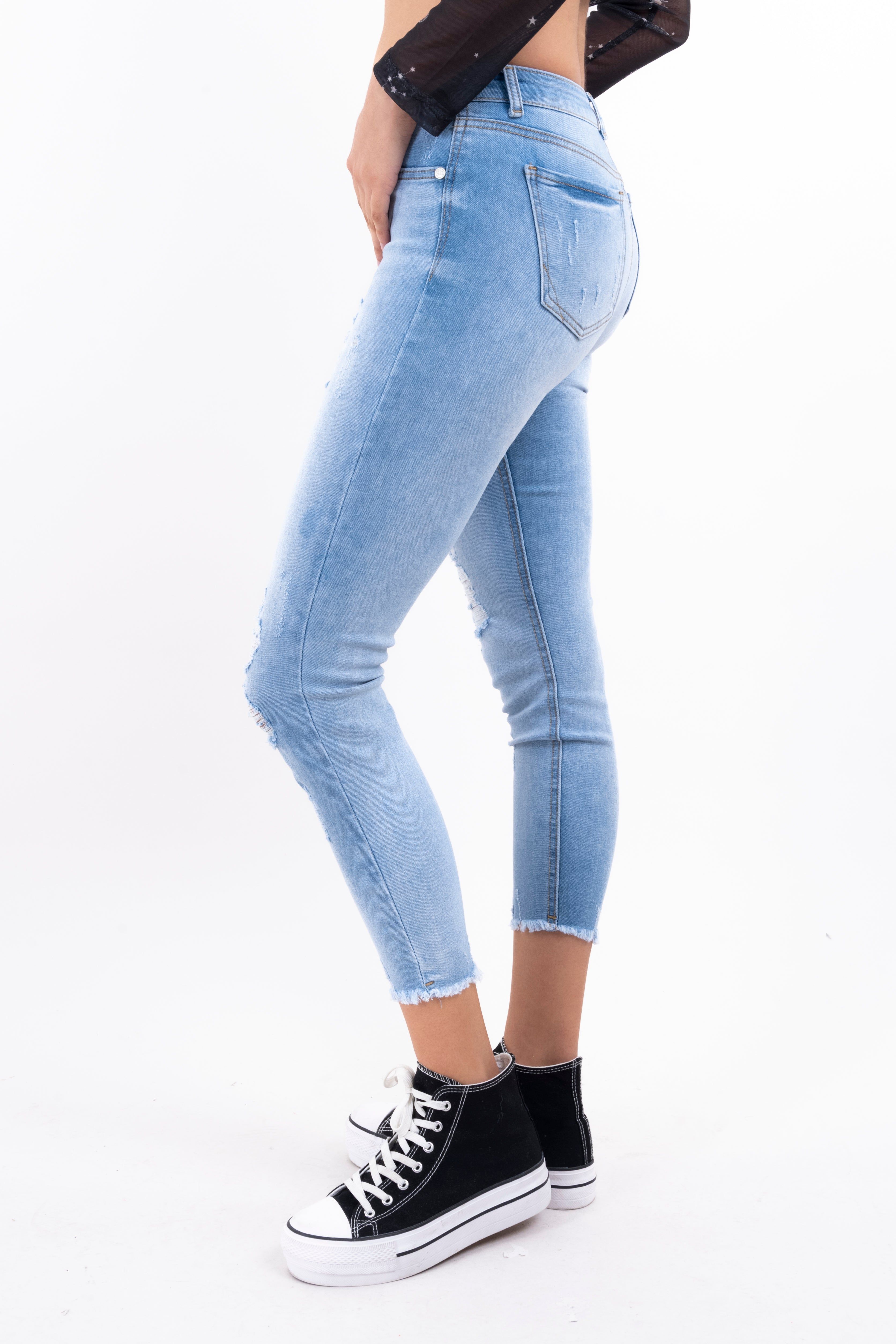 Jeans skinny destrucciones sold by Shasa product image thumbnail 3