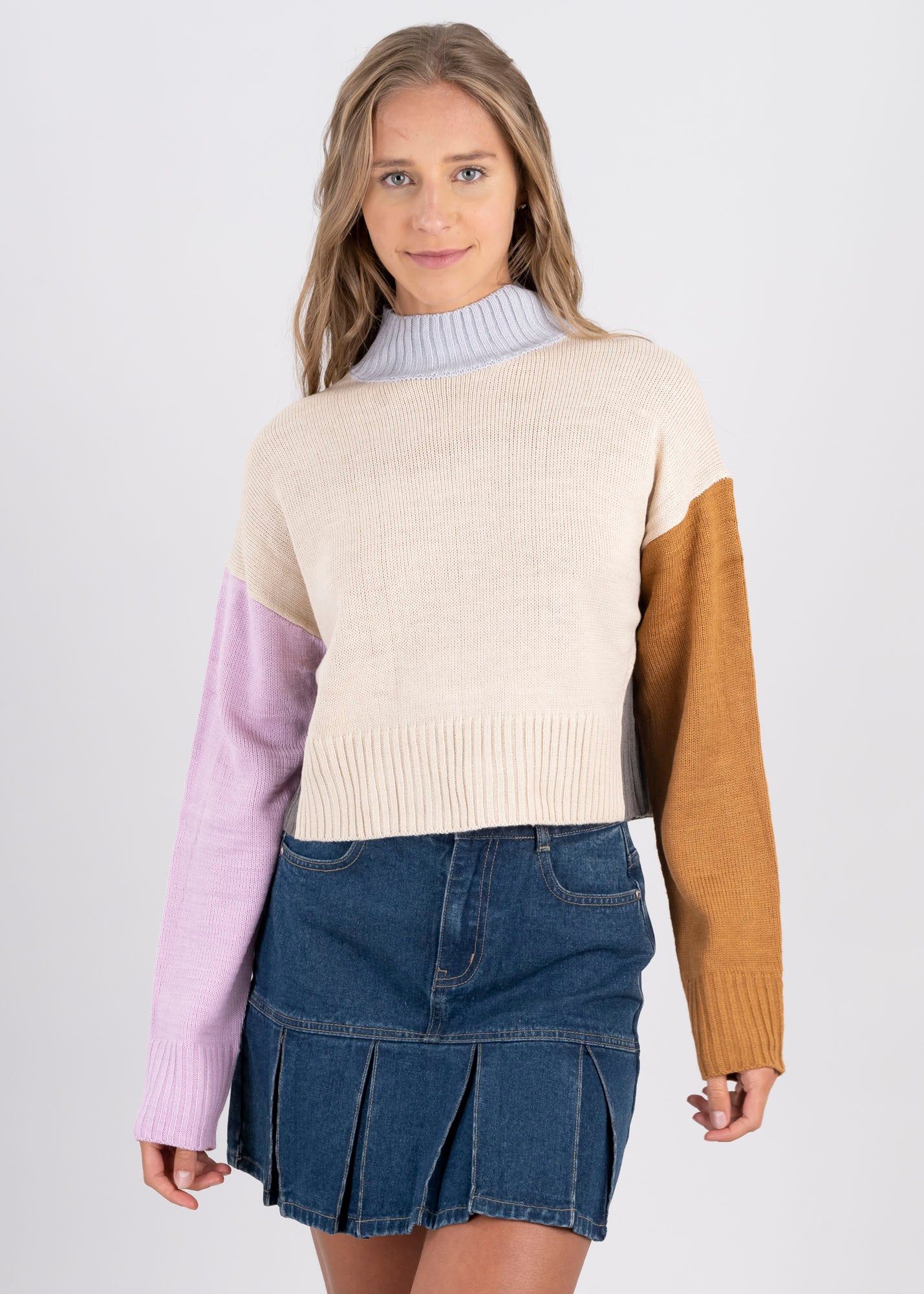 Suéter cuello tortuga sold by Shasa product image thumbnail 2