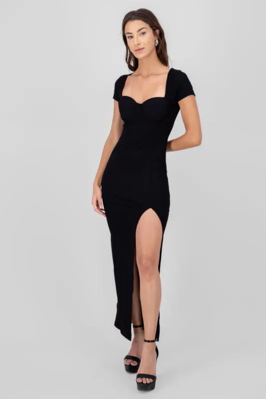 Vestido maxi con copas de rib liso sold by Shasa