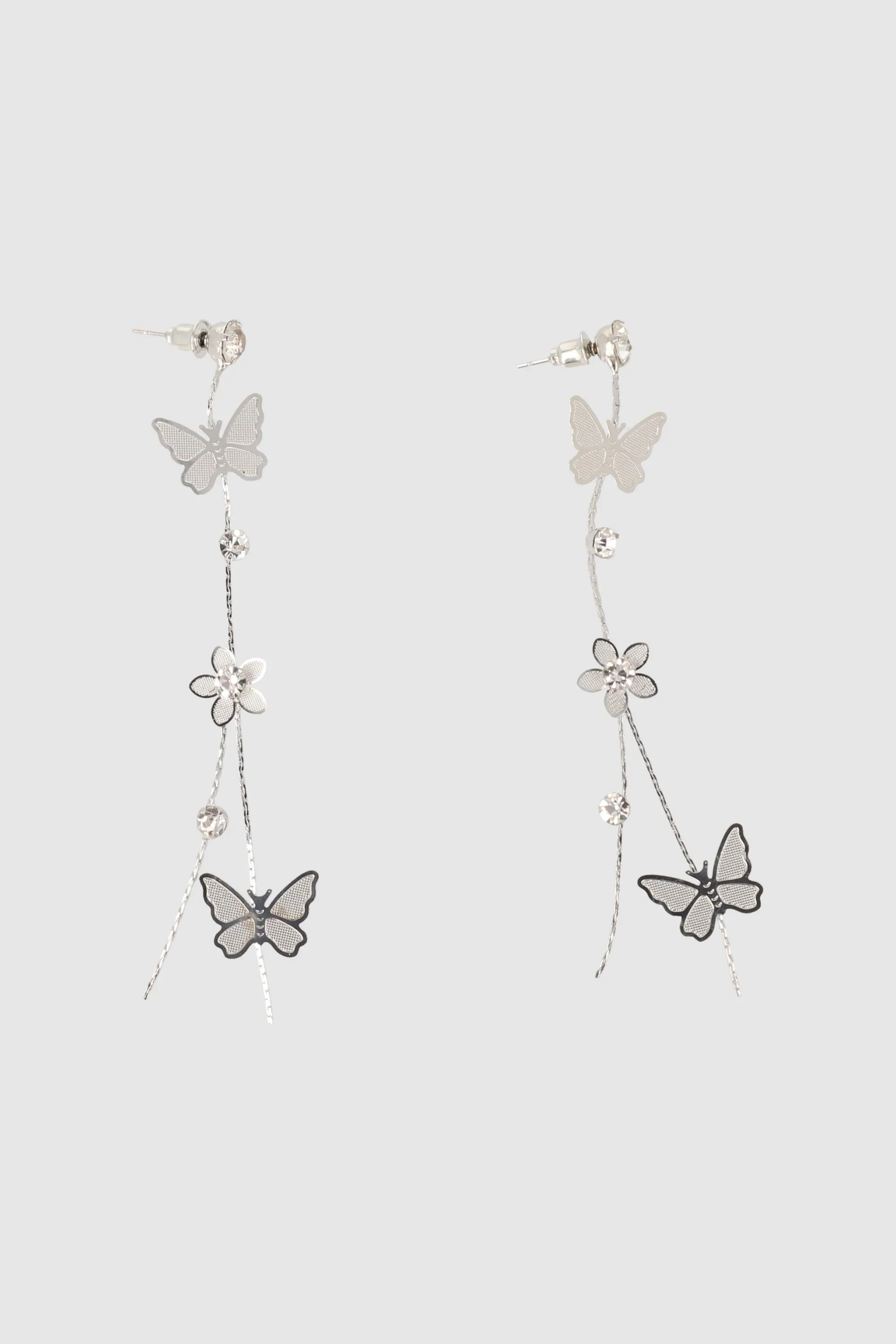 Aretes Mariposa Flor Largos sold by Shasa