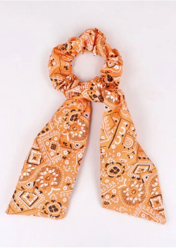 Scrunchie largo paisley sold by Shasa