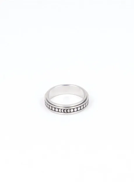 Anillo metálico lunas sold by Shasa product image thumbnail 3