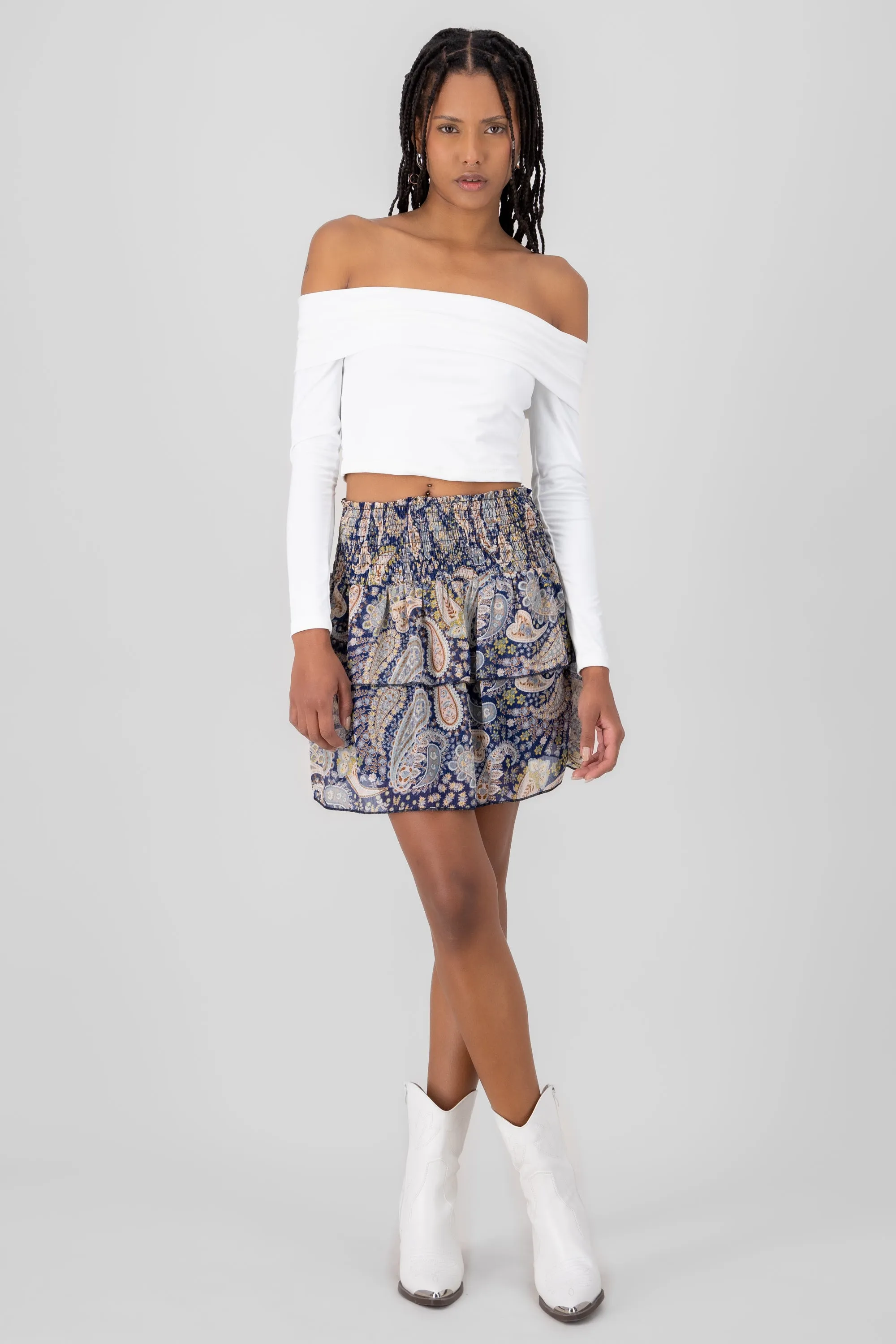 Falda paisley olanes sold by Shasa