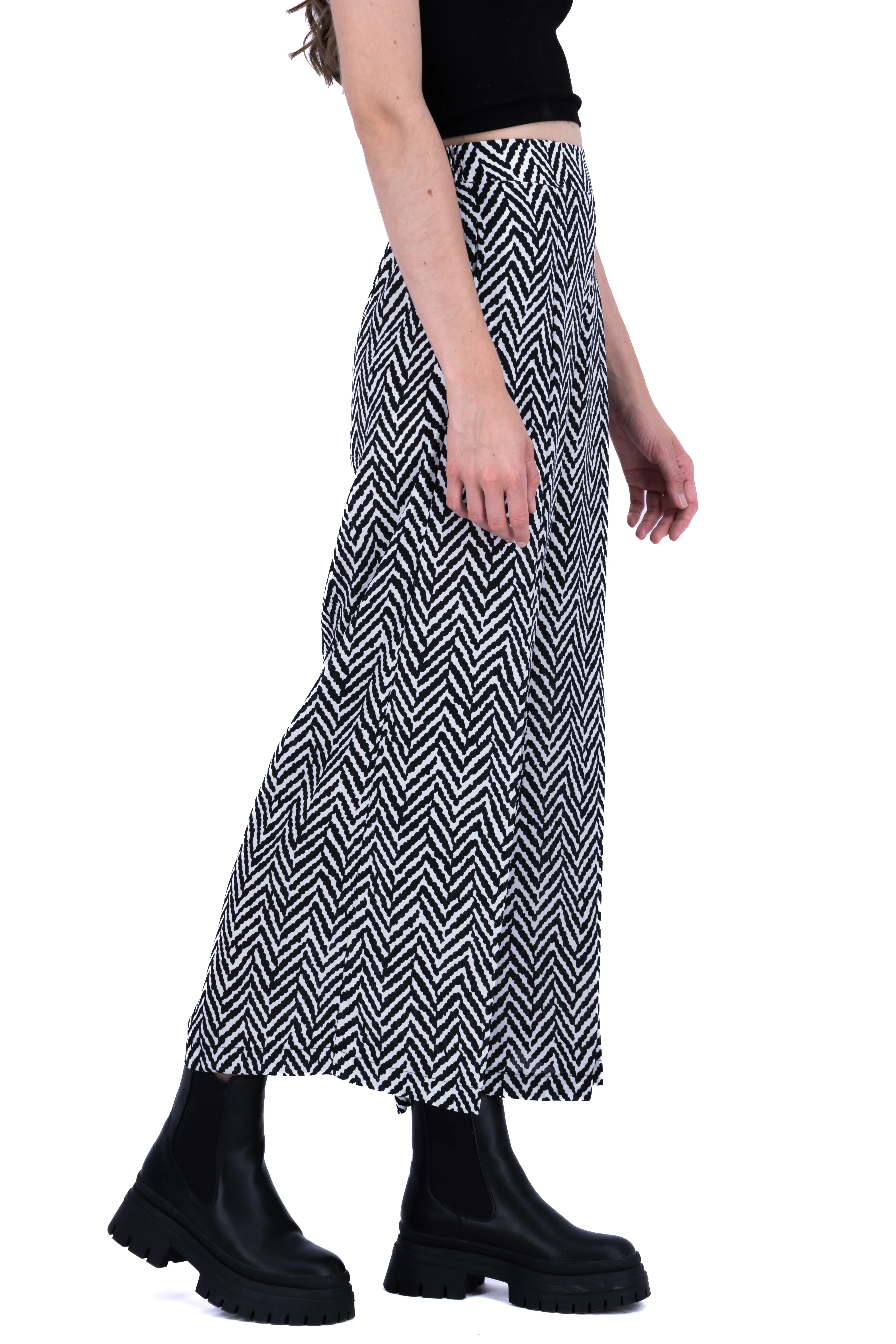 Pantalon amplio detalle estampado sold by Shasa product image thumbnail 3