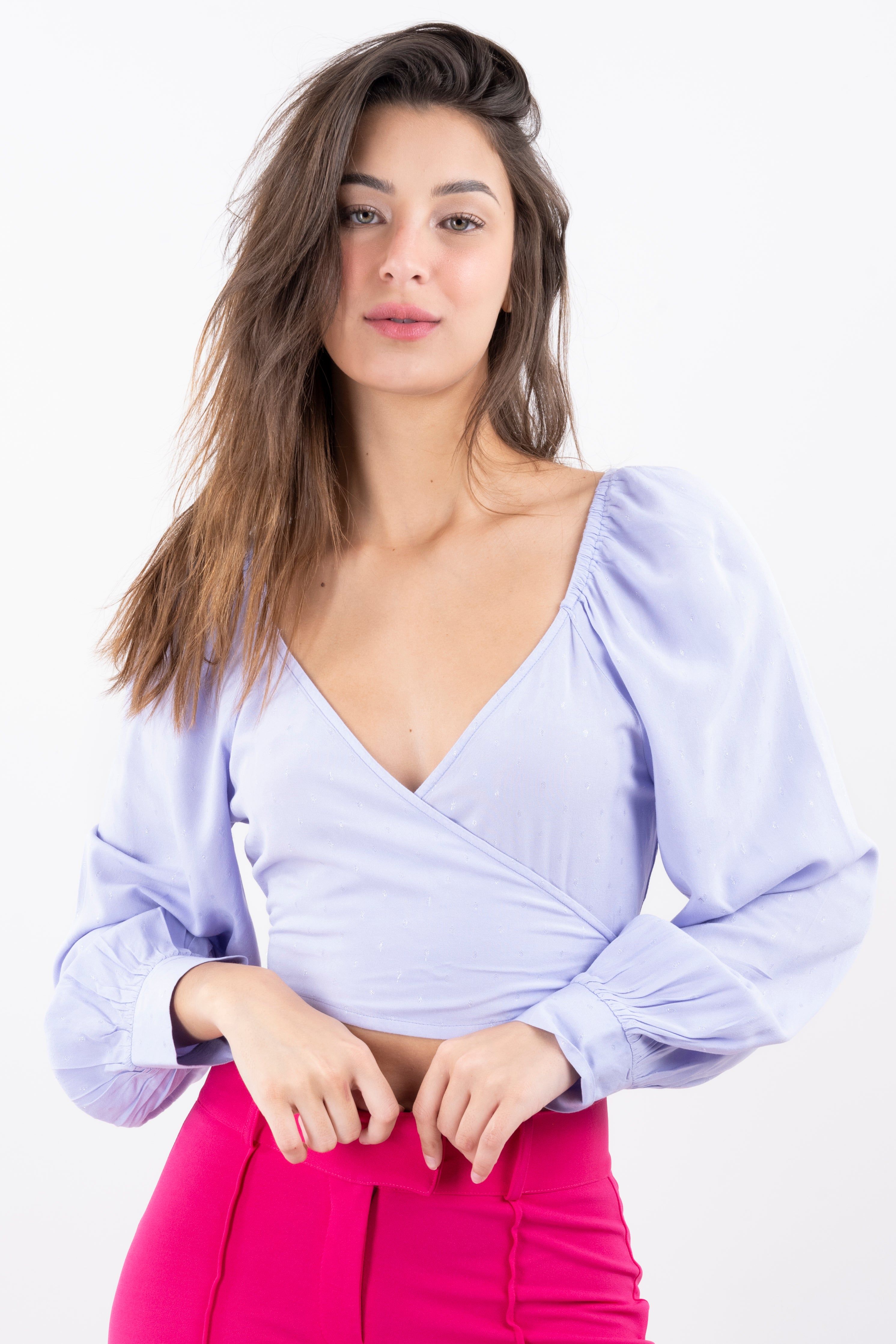 Blusa crop manga larga sold by Shasa