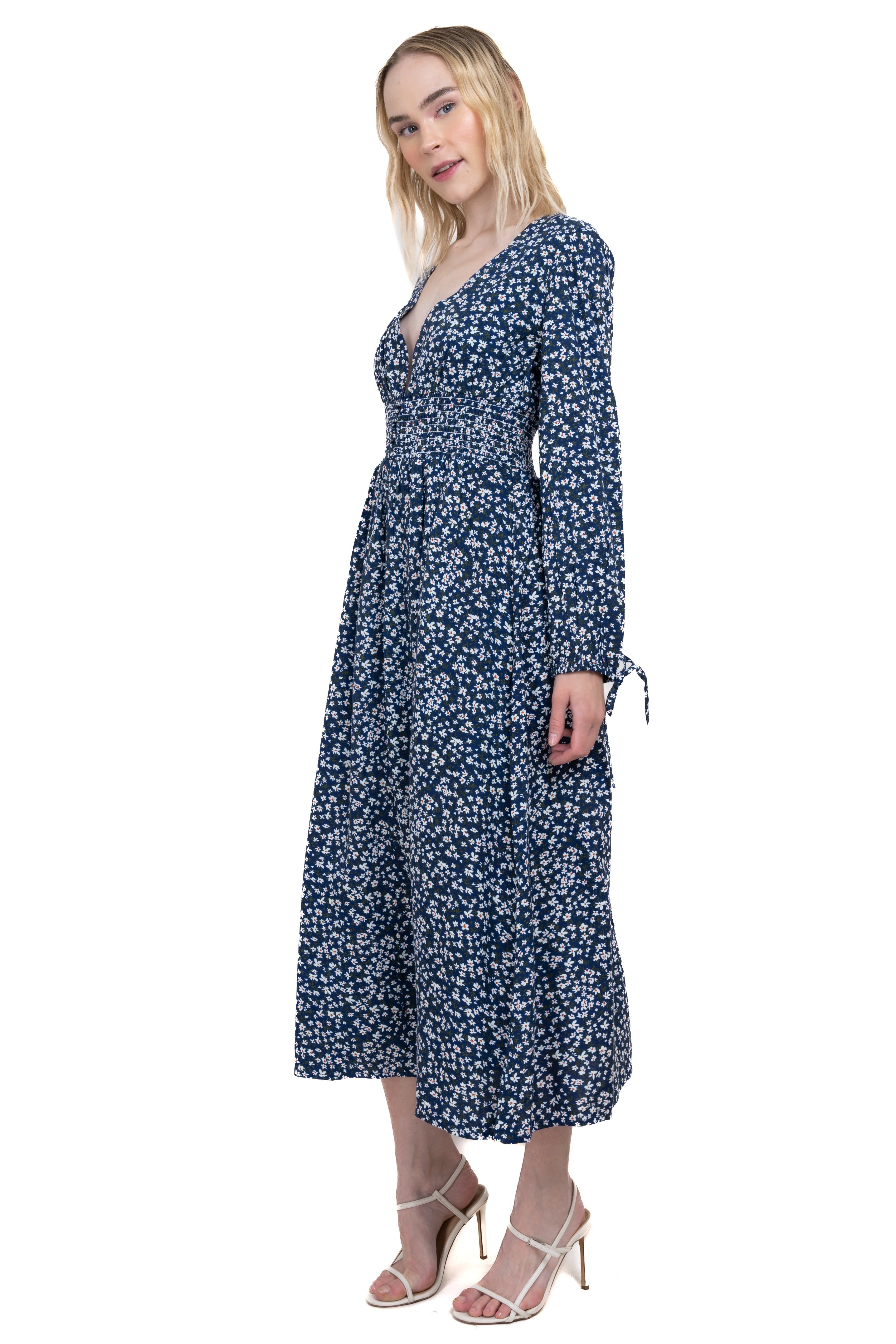 Vestido maxi manga larga flores sold by Shasa product image thumbnail 3