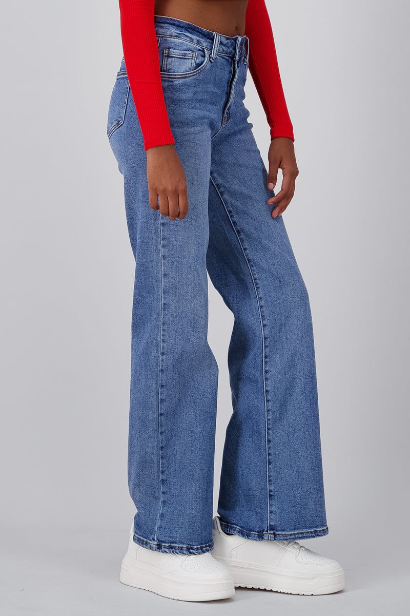 Jeans straight cintura media sold by Shasa product image thumbnail 3