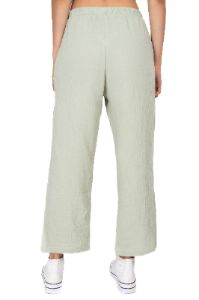 Pantalón amplio texturizado cintura elástica sold by Shasa
