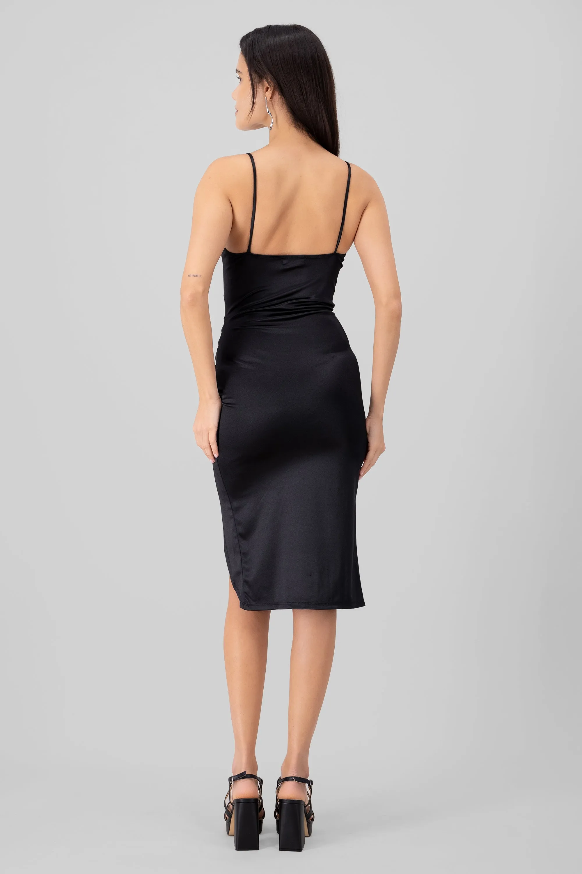 Vestido midi dress sold by Shasa product image thumbnail 4