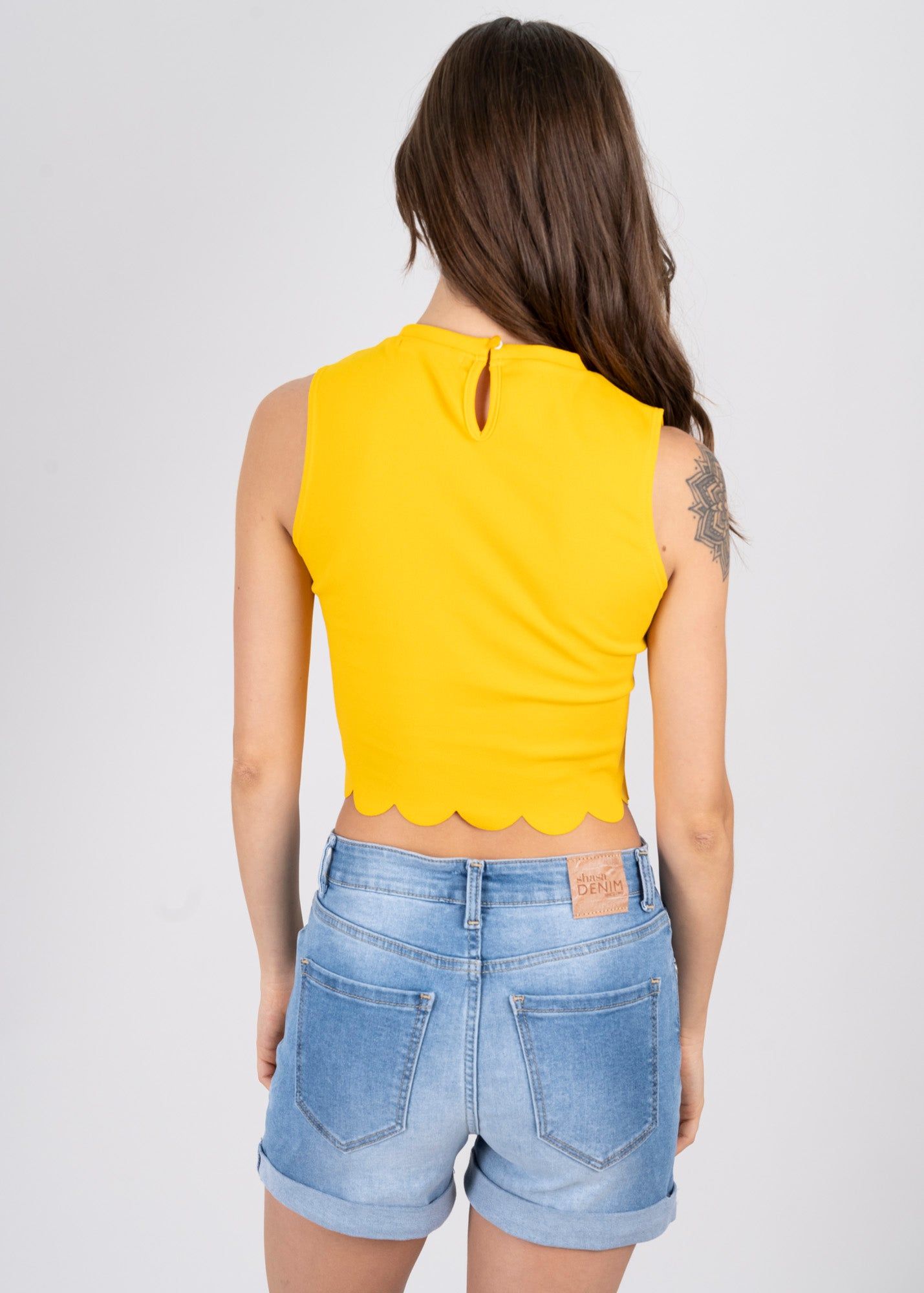 Top crop corte láser sold by Shasa product image thumbnail 4