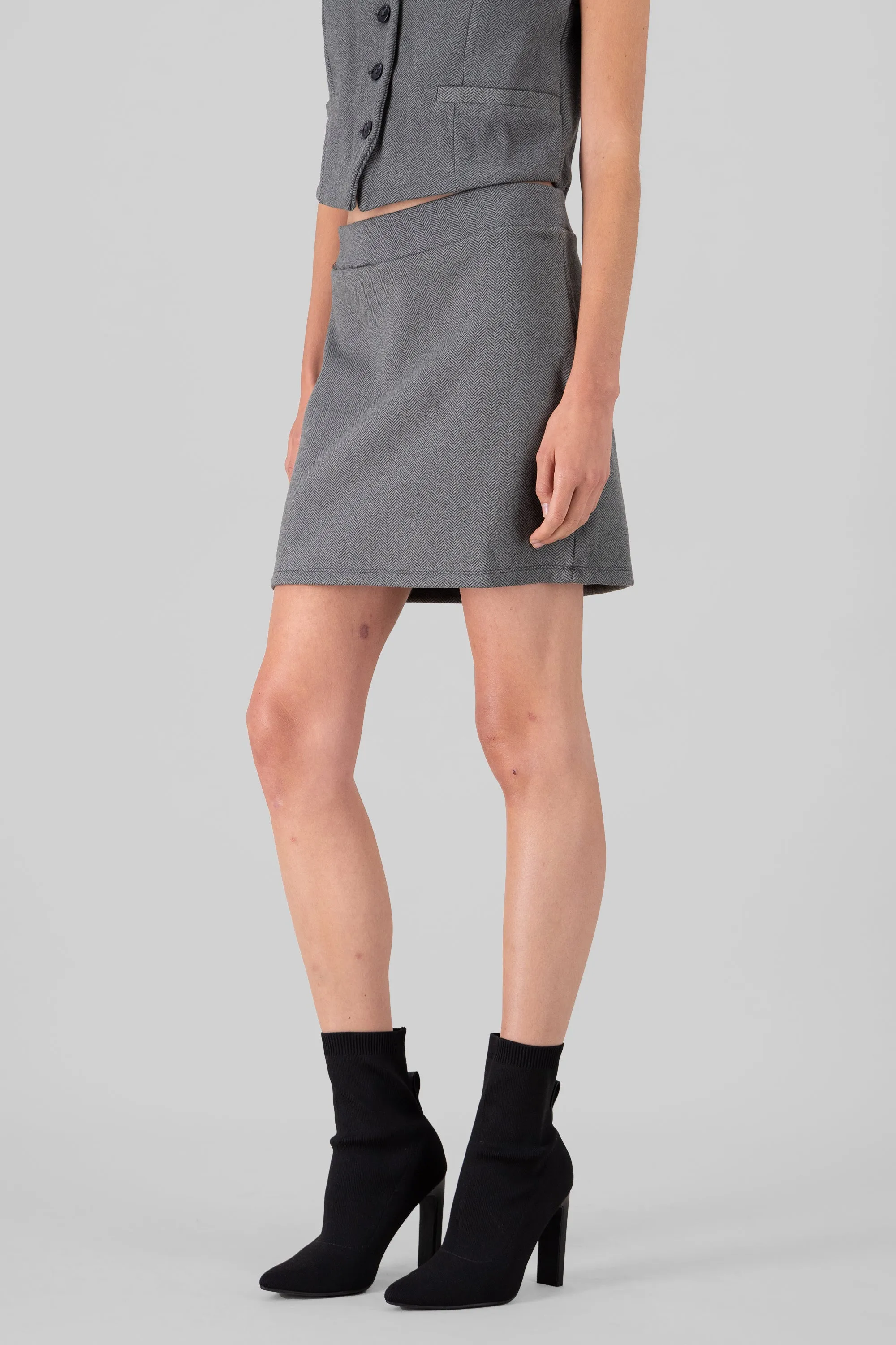 Falda de tubo mini de cuadros sold by Shasa product image thumbnail 3