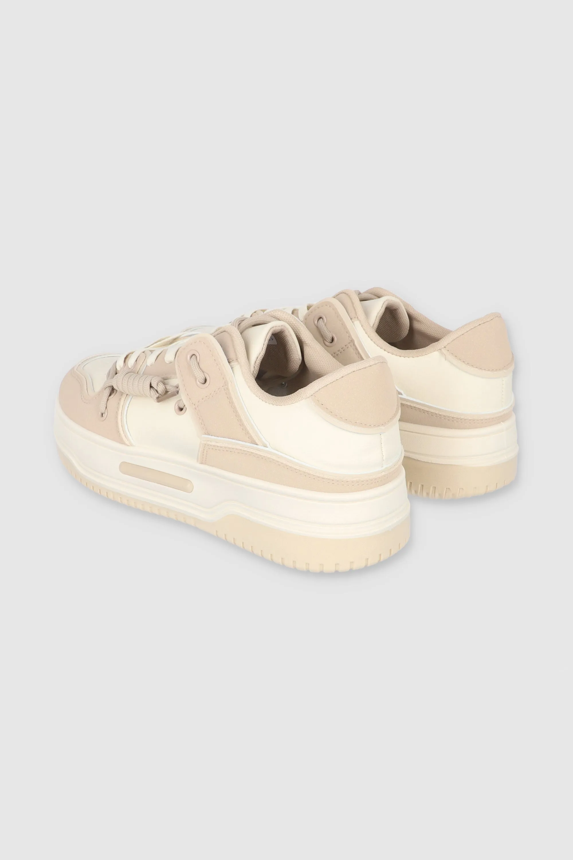 Tenis casual detalle suela sold by Shasa product image thumbnail 4