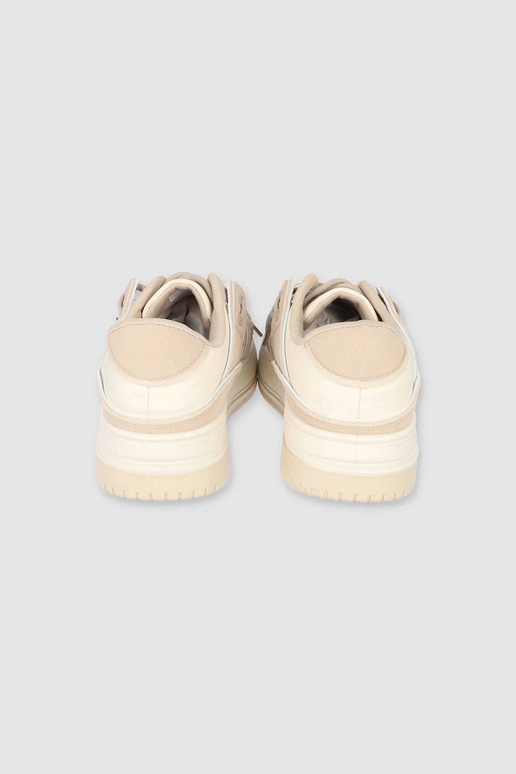 Tenis casual detalle suela sold by Shasa product image thumbnail 5