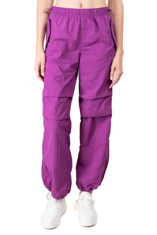 Pantalón parachute liso sold by Shasa