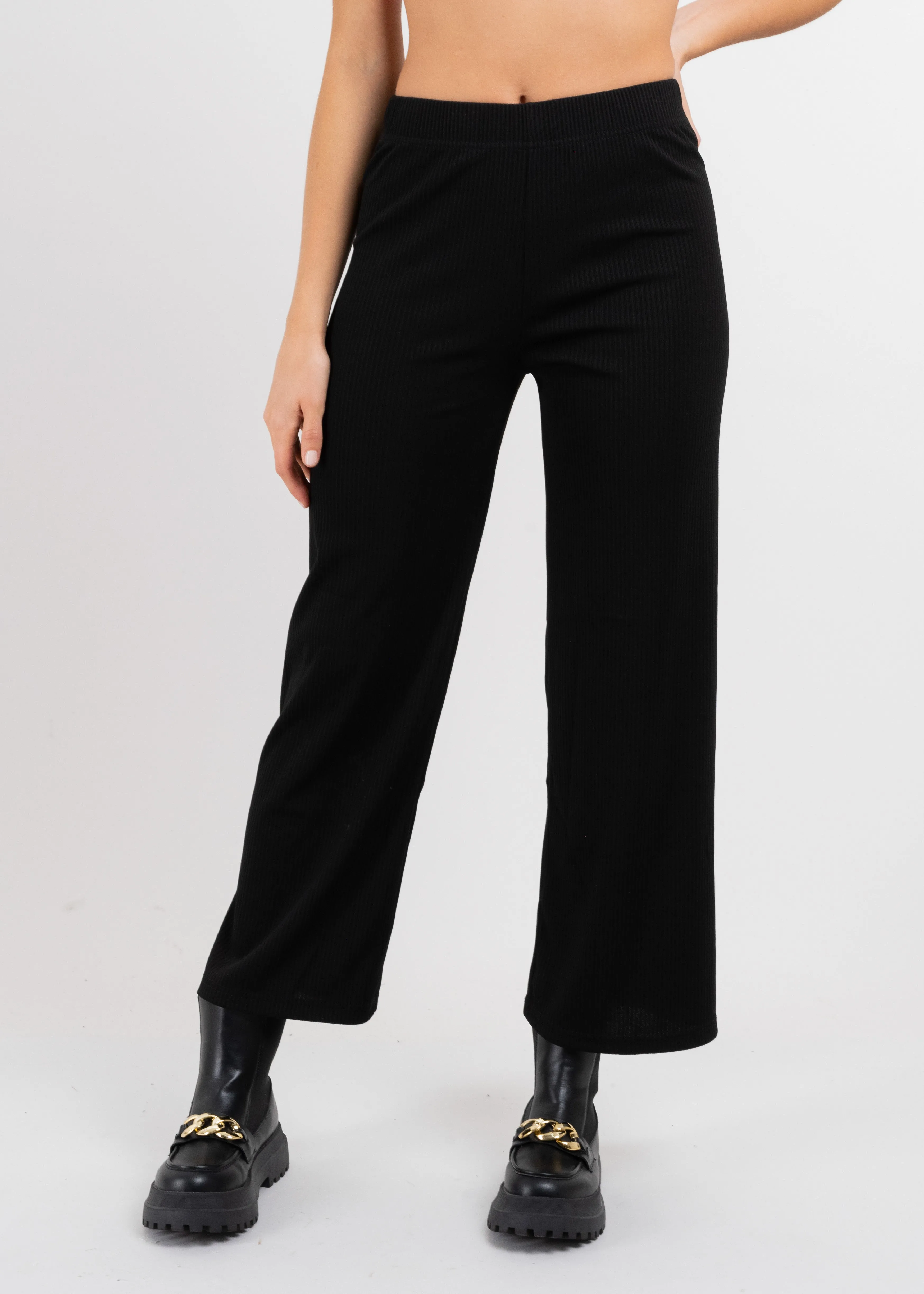 Pantalón wide leg acanalado sold by Shasa product image thumbnail 2