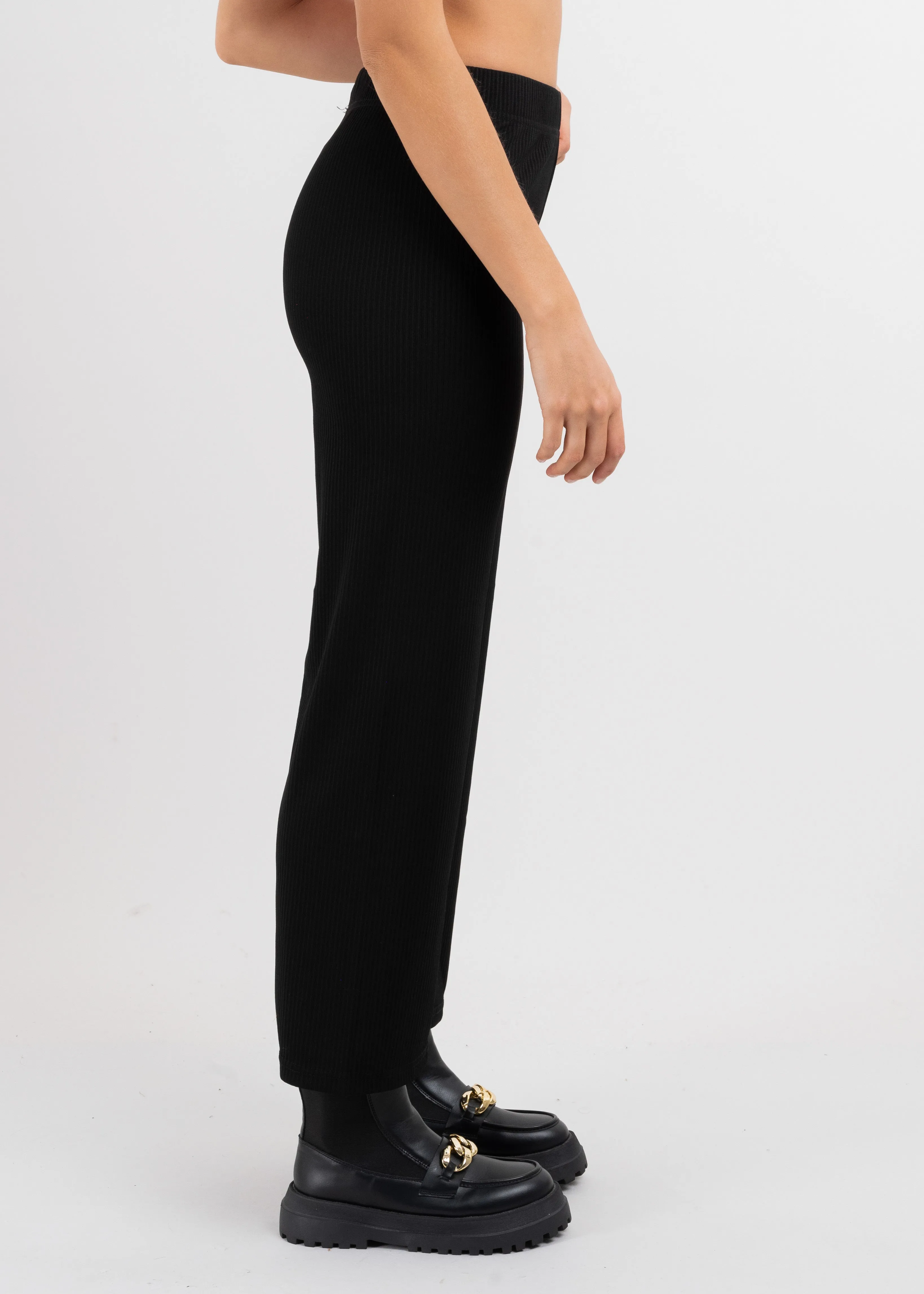 Pantalón wide leg acanalado sold by Shasa product image thumbnail 3