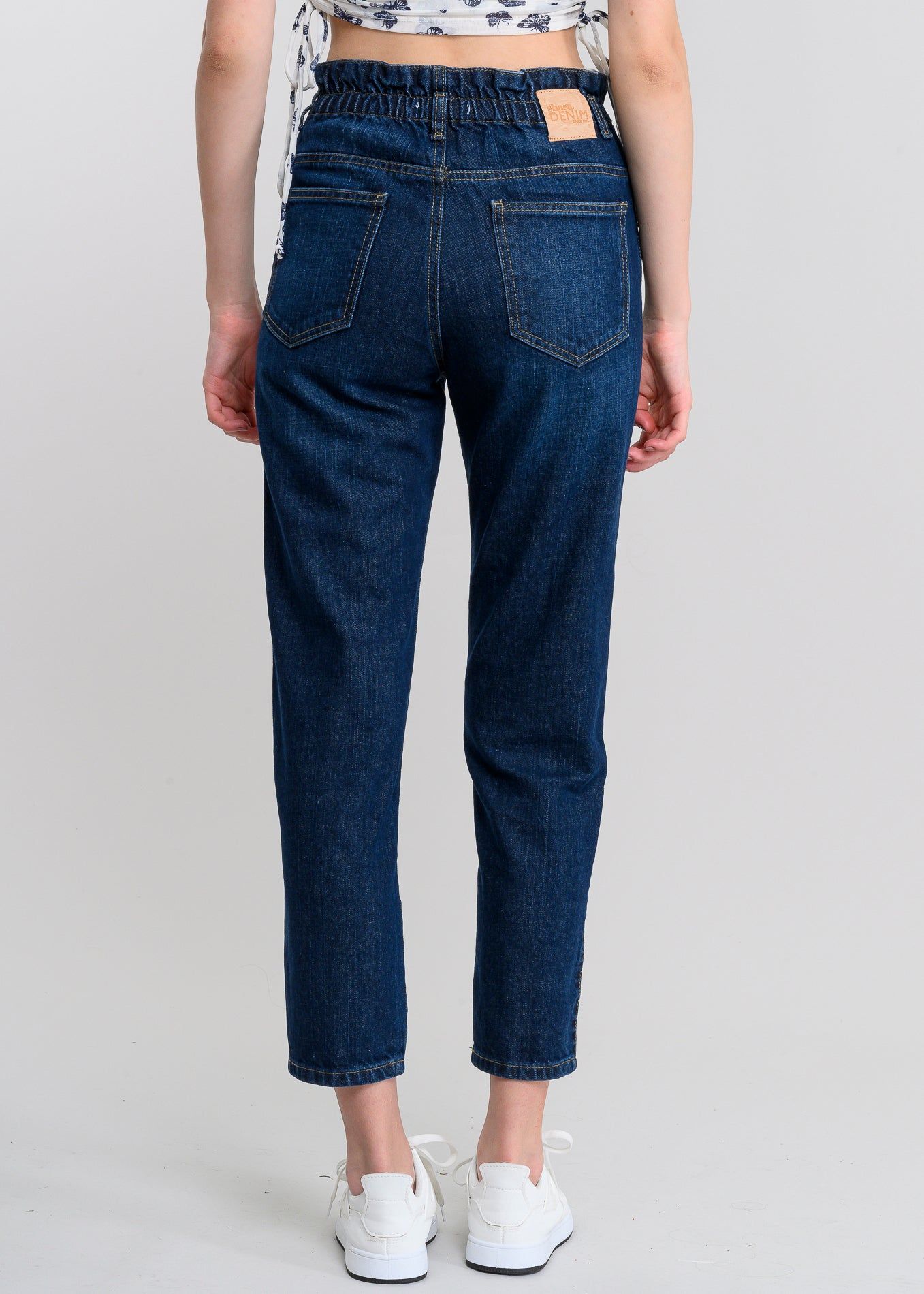 Jeans paper bag cintura alta sold by Shasa product image thumbnail 4